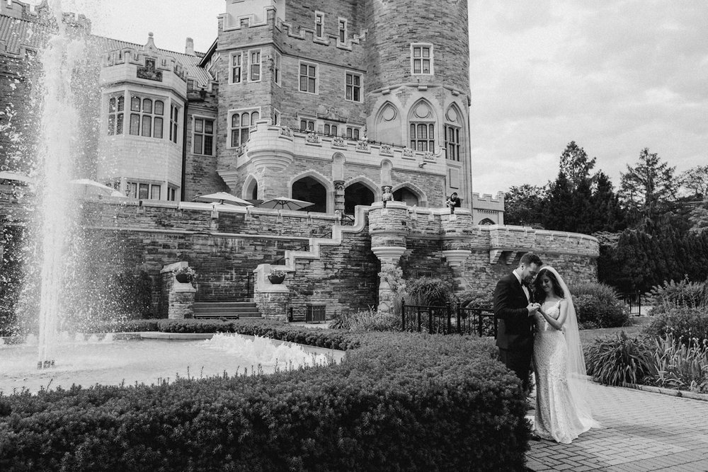 DanijelaWeddings-wedding-Toronto-CasaLoma-Berta-romantic-castle079.JPG