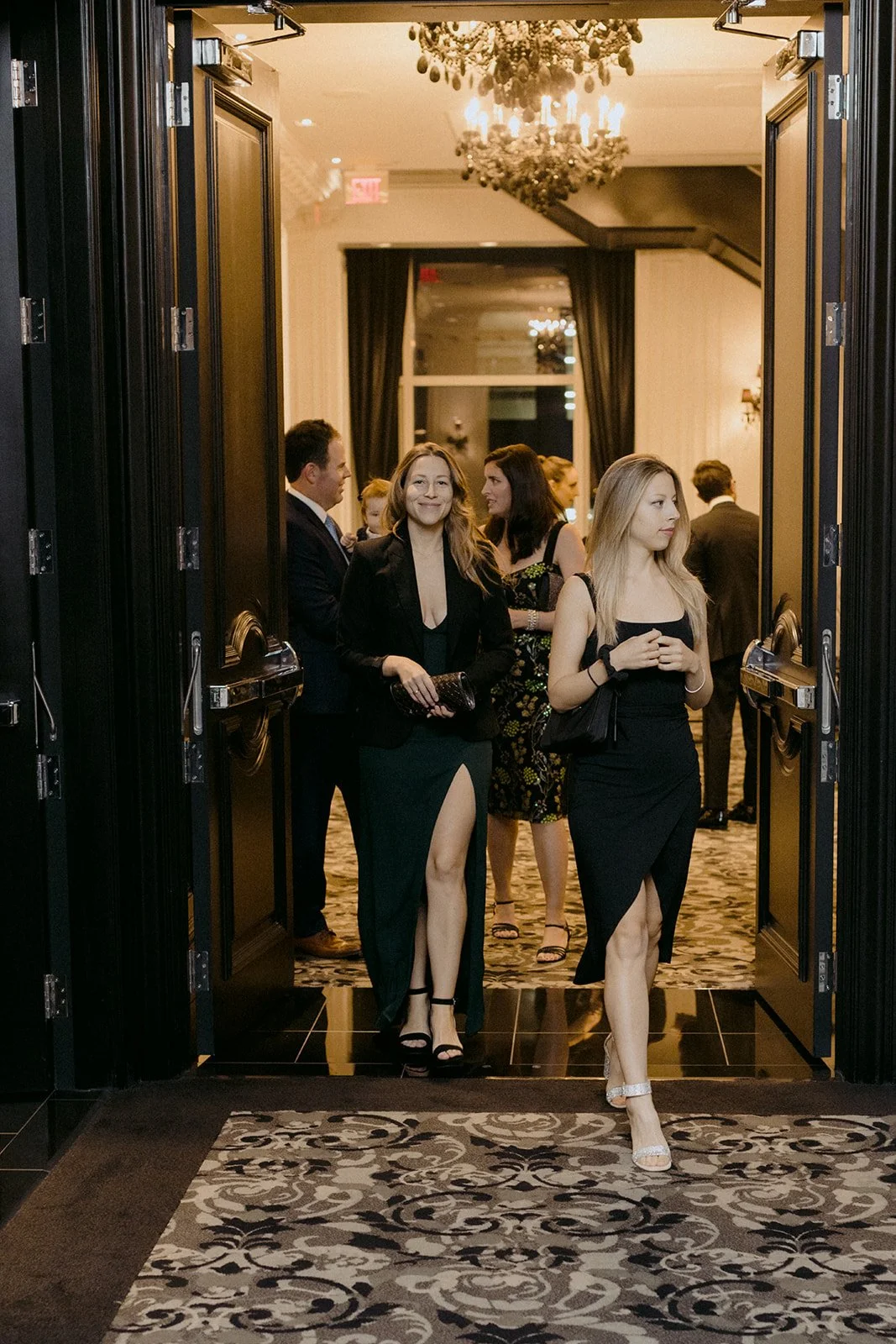 22-1112-DanijelaWeddings-DanijelaGorley-StRegis-KatyMatthew-wedding-080.JPG
