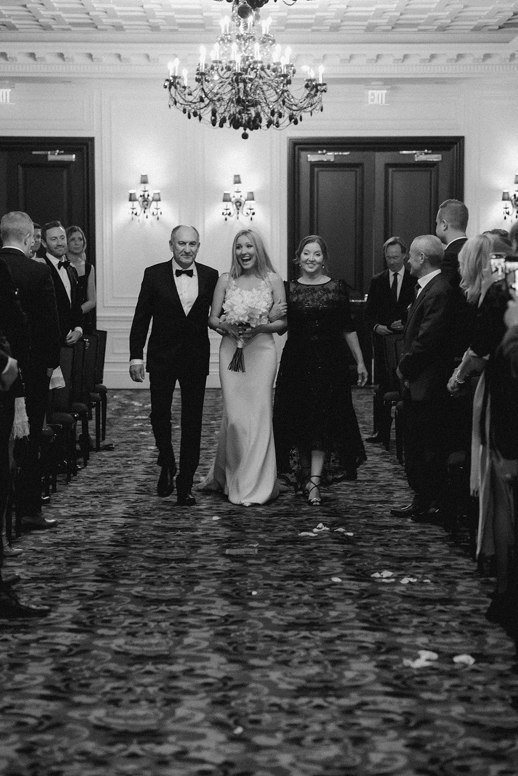 22-1112-DanijelaWeddings-DanijelaGorley-StRegis-KatyMatthew-wedding-085.JPG