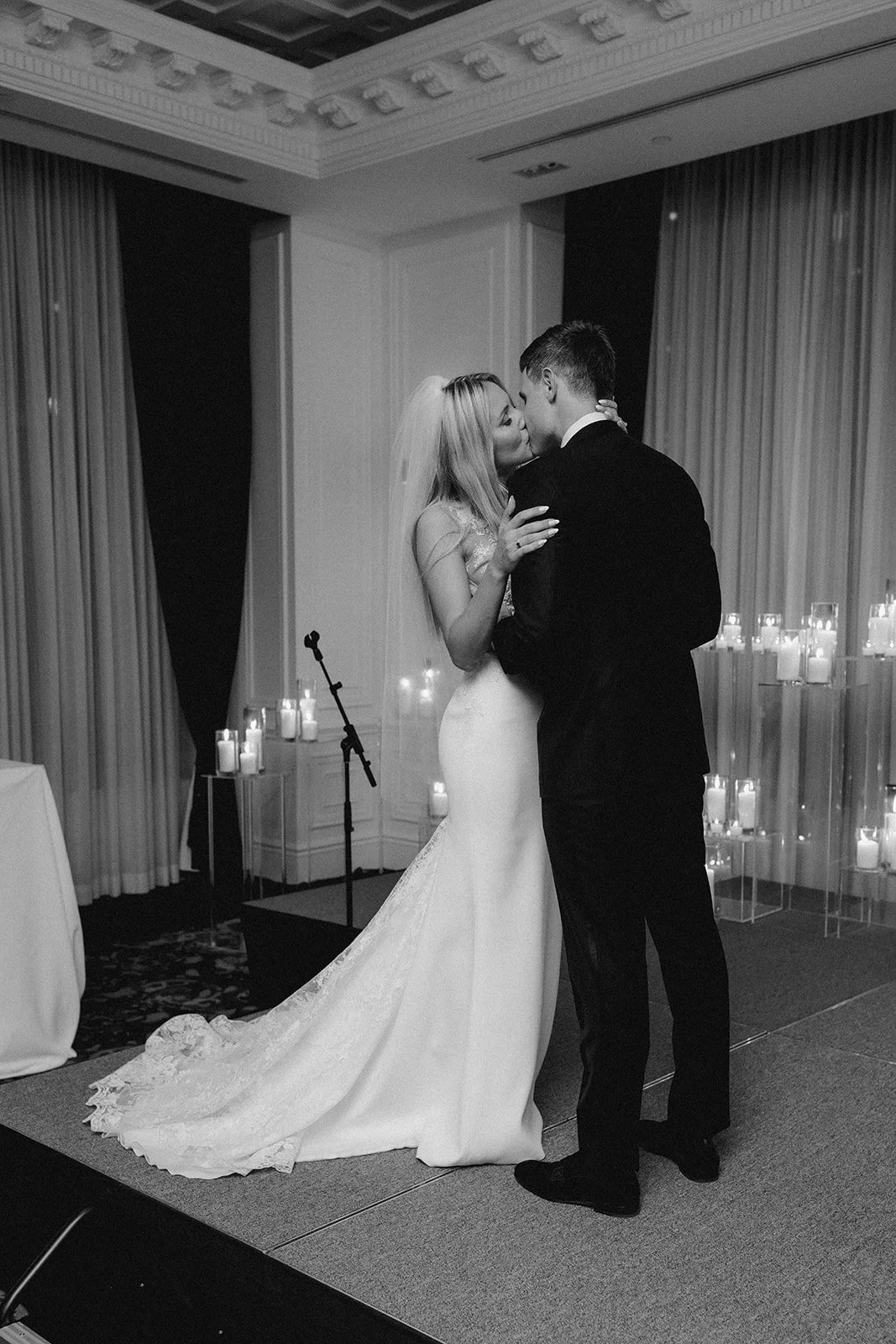 22-1112-DanijelaWeddings-DanijelaGorley-StRegis-KatyMatthew-wedding-097.JPG