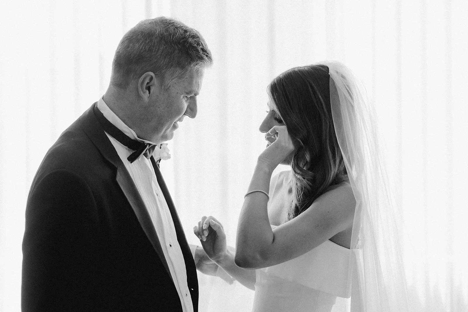 22-1022-DanijelaWeddings-DanijelaGorley-Ricardas-CassandraNatan-wedding-021.JPG