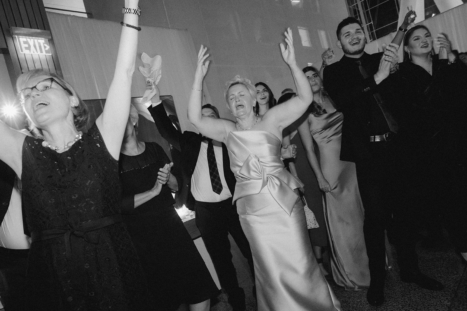 22-1022-DanijelaWeddings-DanijelaGorley-Ricardas-CassandraNatan-wedding-168.JPG