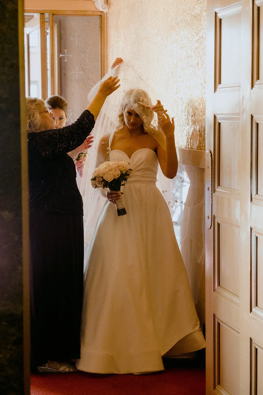 22-0924-DanijelaWeddings-DanijelaGorley-NYC-LeighLazar-wedding-038.JPG