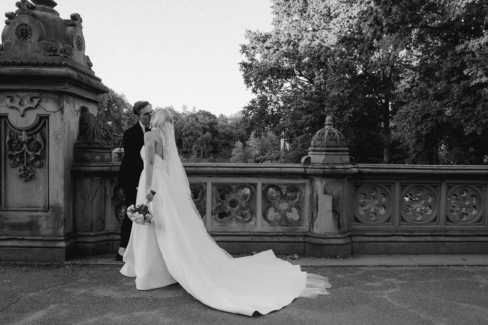 22-0924-DanijelaWeddings-DanijelaGorley-NYC-LeighLazar-wedding-110.JPG