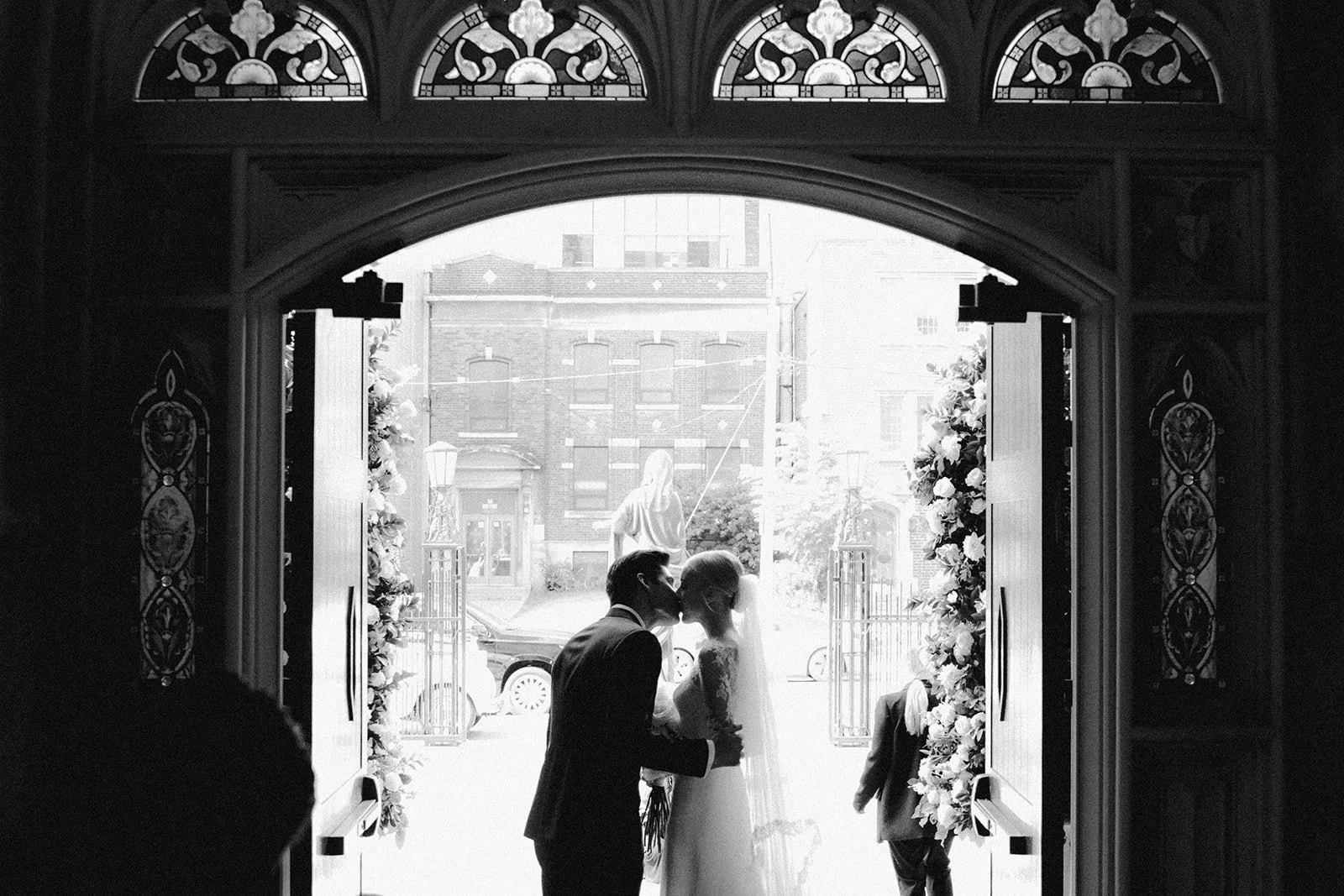 22-0910-DanijelaWeddings-DanijelaGorley-ROM-Estelle&Andrew-wedding-083.JPG