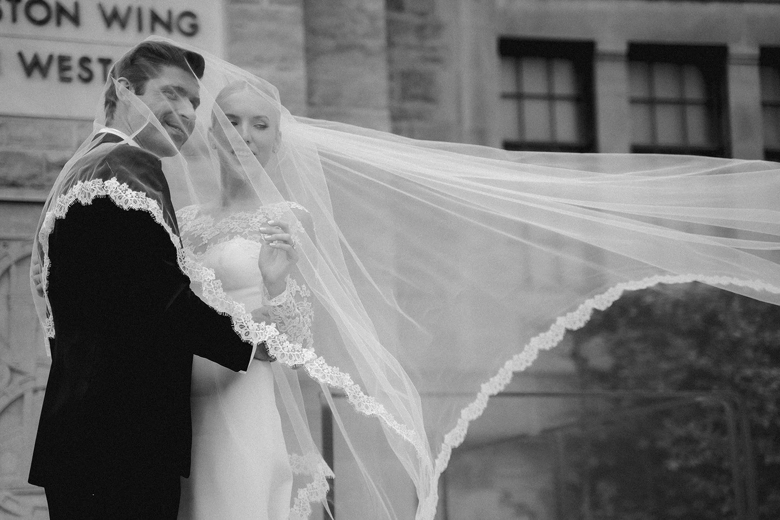 22-0910-DanijelaWeddings-DanijelaGorley-ROM-Estelle&Andrew-wedding-122.JPG