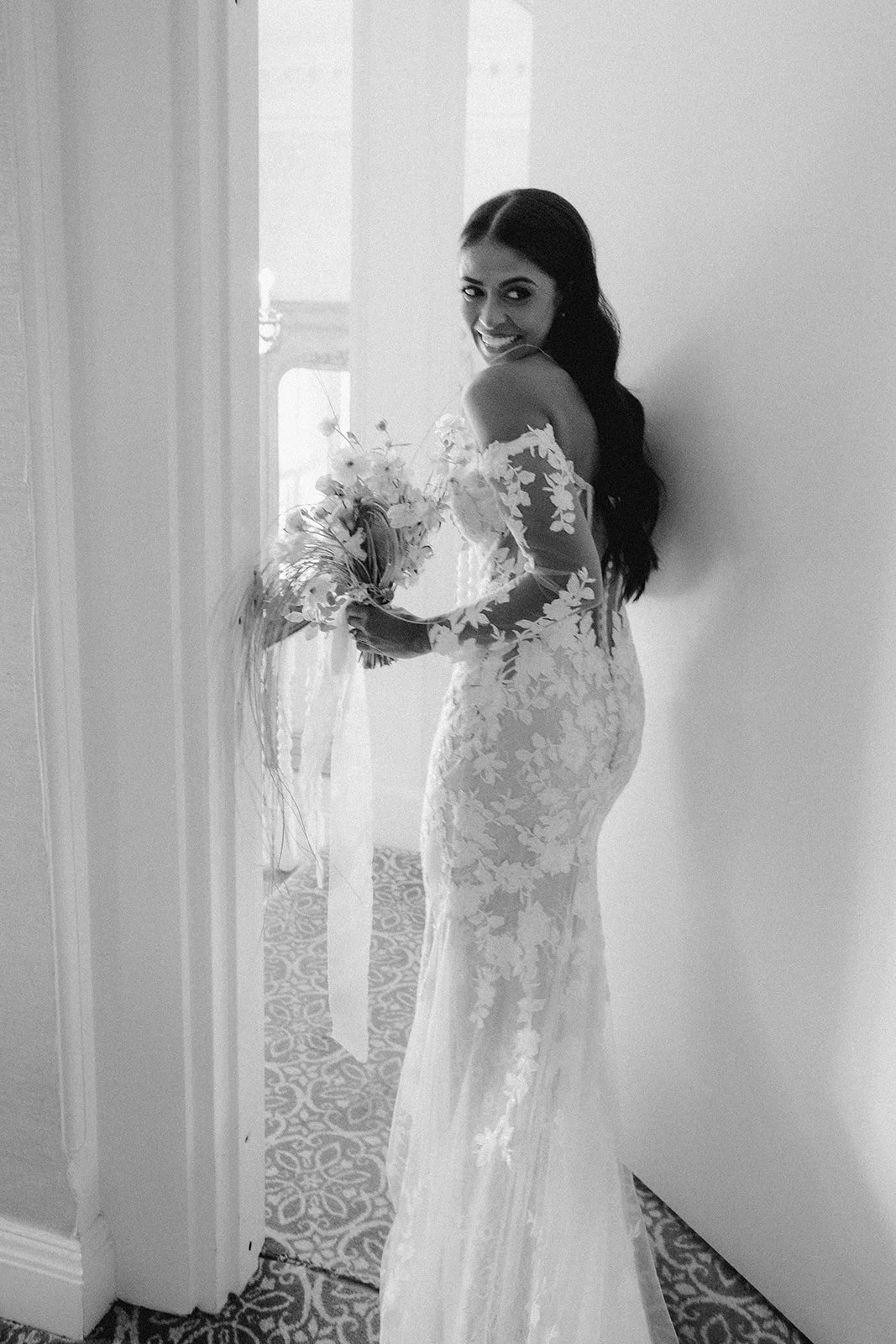 22-0901-DanijelaWeddings-DanijelaGorley-GraydonHall-AmalkaMitch-wedding-020.JPG