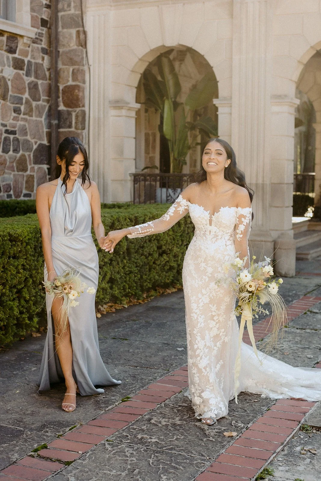 22-0901-DanijelaWeddings-DanijelaGorley-GraydonHall-AmalkaMitch-wedding-055.JPG