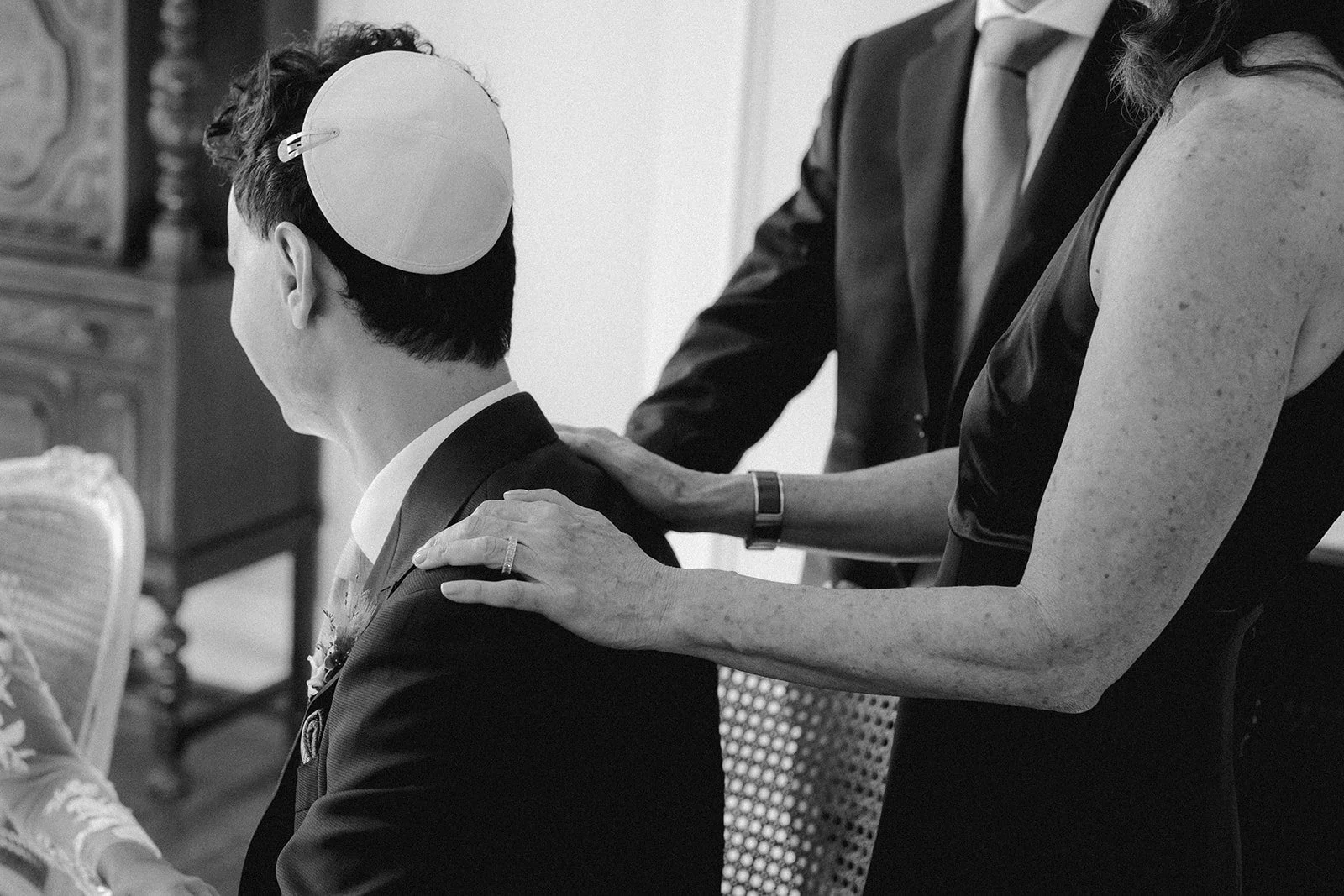 22-0901-DanijelaWeddings-DanijelaGorley-GraydonHall-AmalkaMitch-wedding-061.JPG