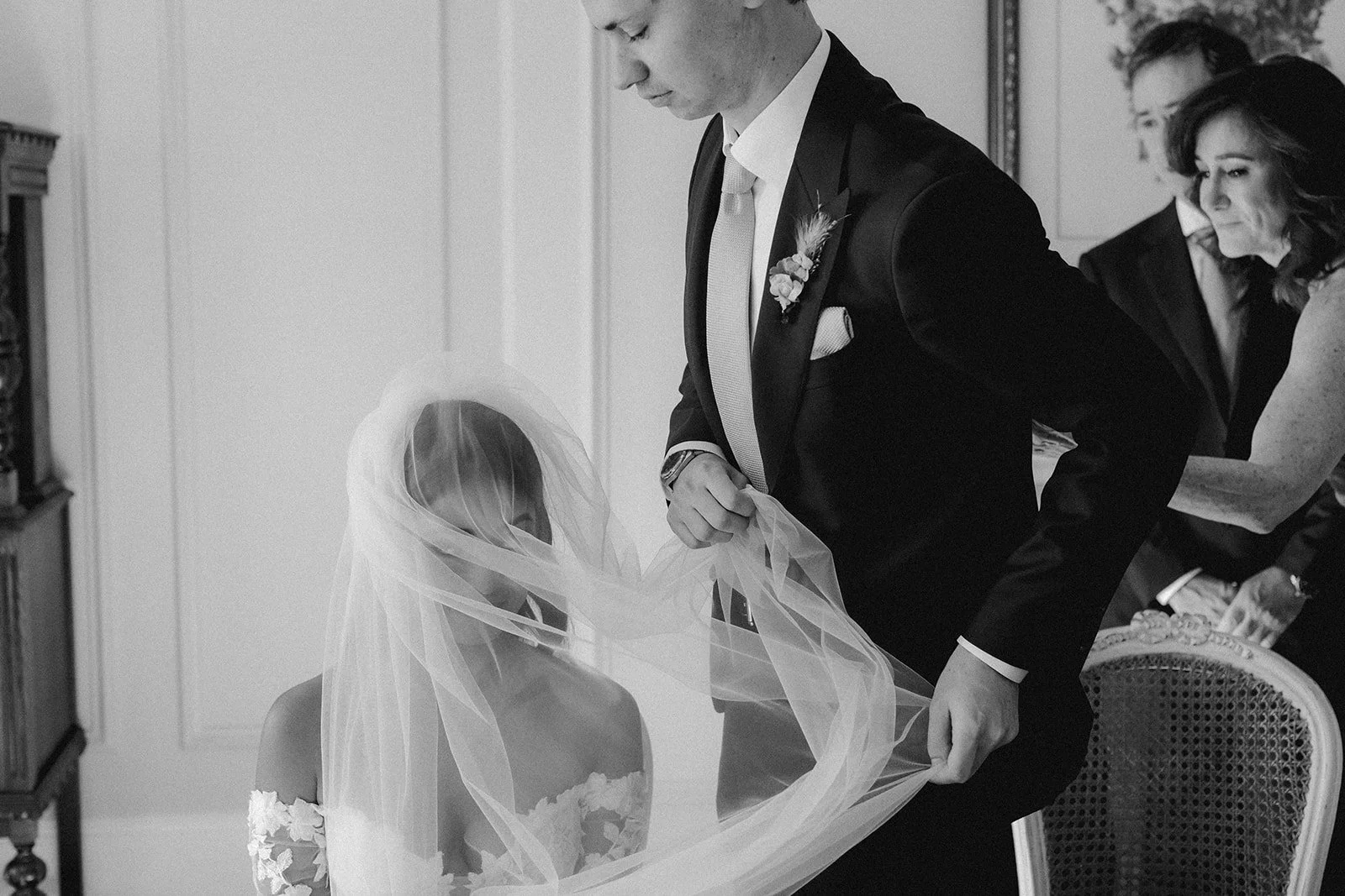 22-0901-DanijelaWeddings-DanijelaGorley-GraydonHall-AmalkaMitch-wedding-062.JPG