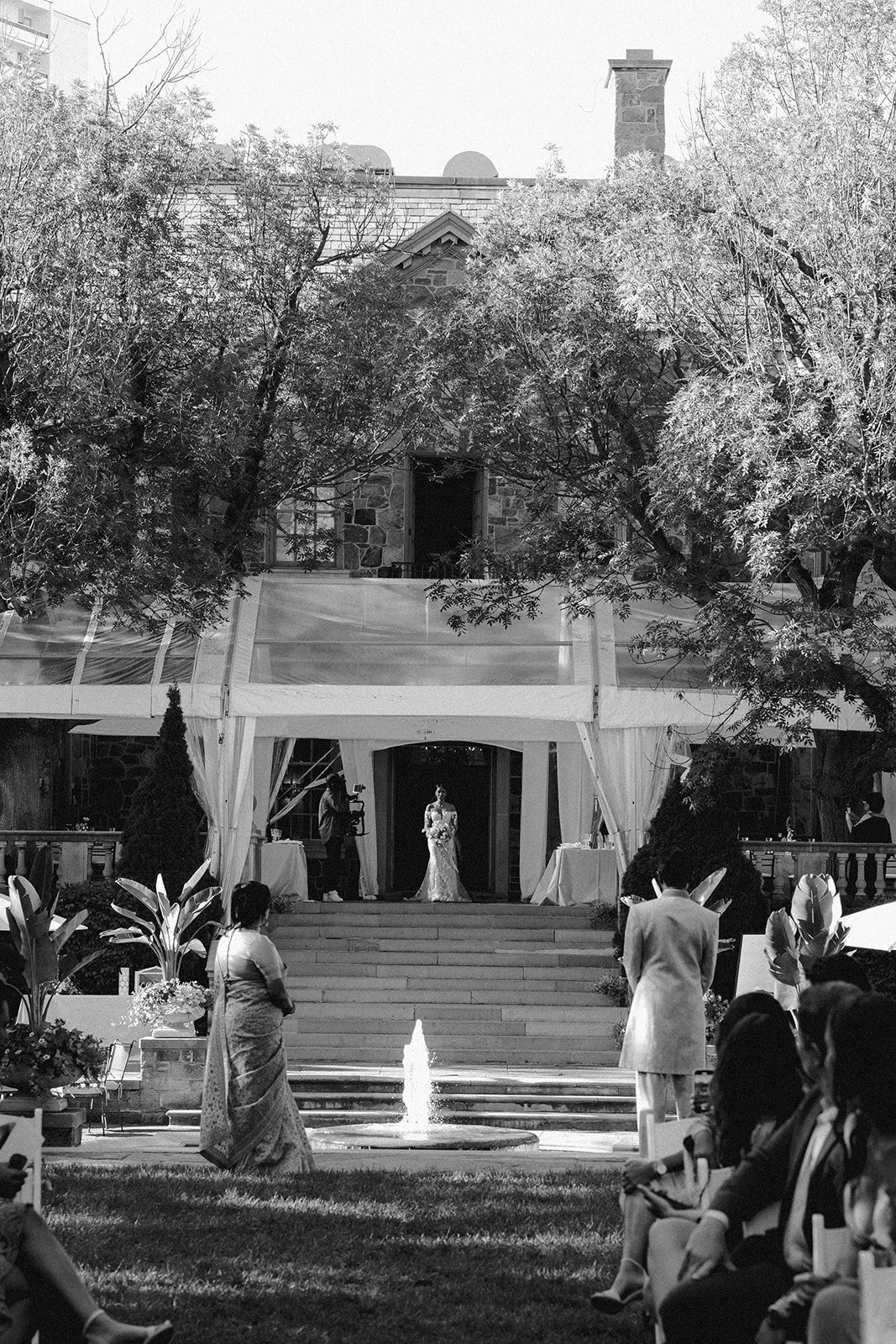 22-0901-DanijelaWeddings-DanijelaGorley-GraydonHall-AmalkaMitch-wedding-071.JPG