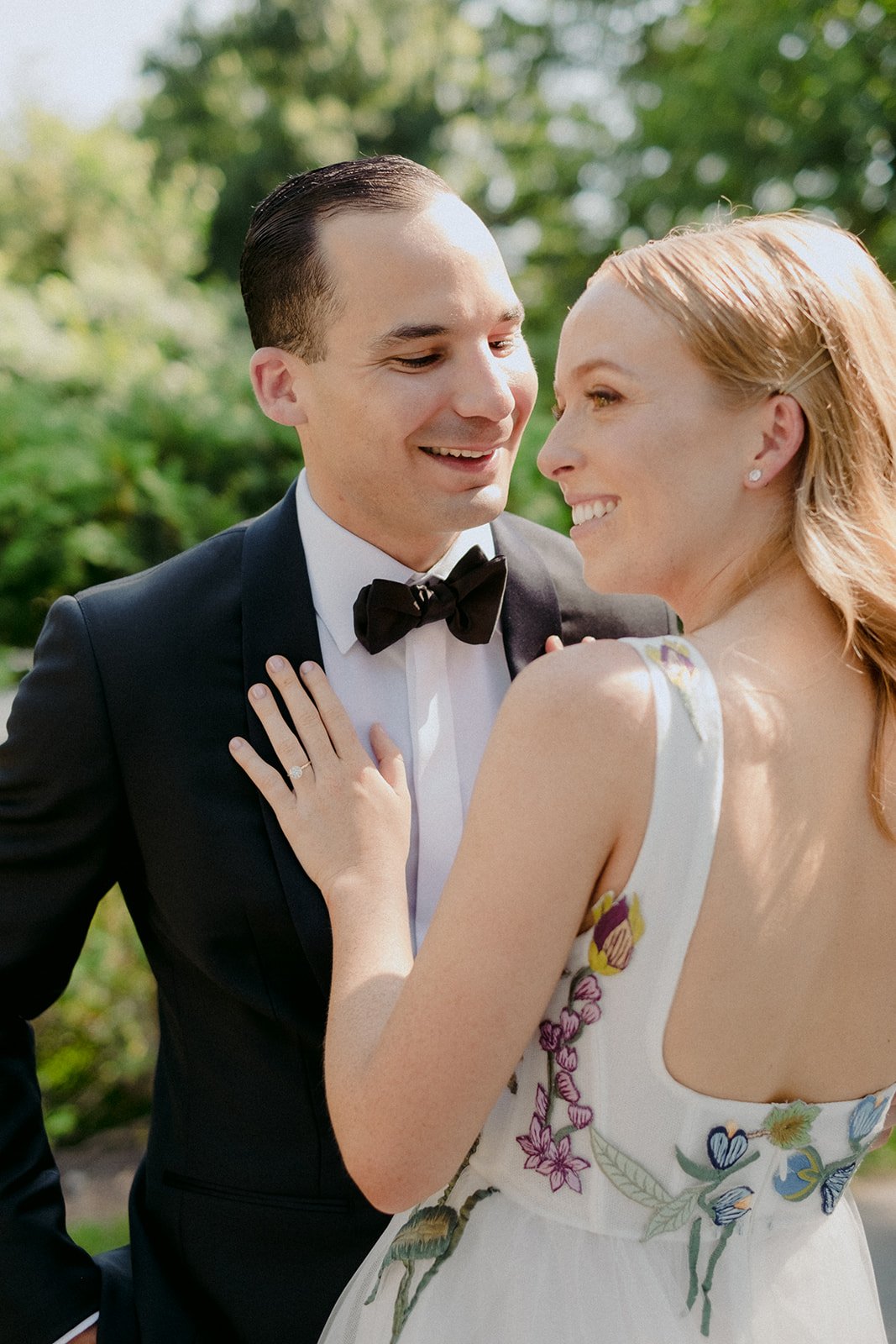 22-0920-DanijelaWeddings-DanijelaGorley-MountBruno-Montreal-EmmaMolsonFredVennat-wedding-040.JPG