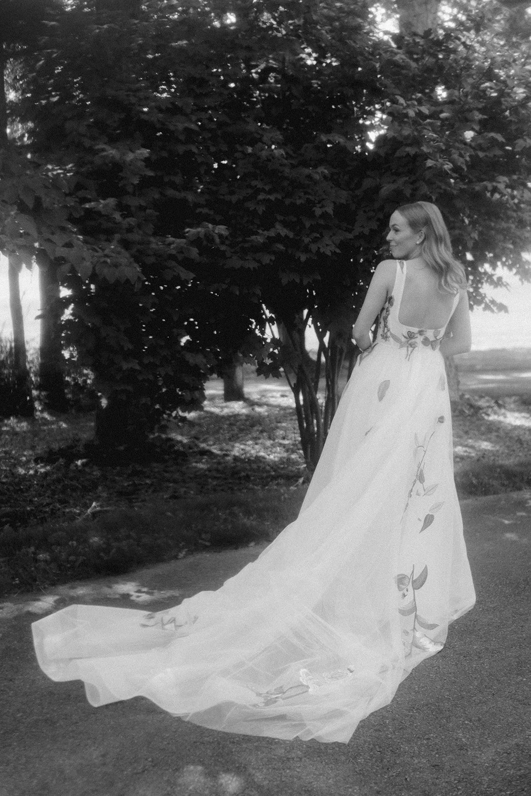 22-0920-DanijelaWeddings-DanijelaGorley-MountBruno-Montreal-EmmaMolsonFredVennat-wedding-043.JPG