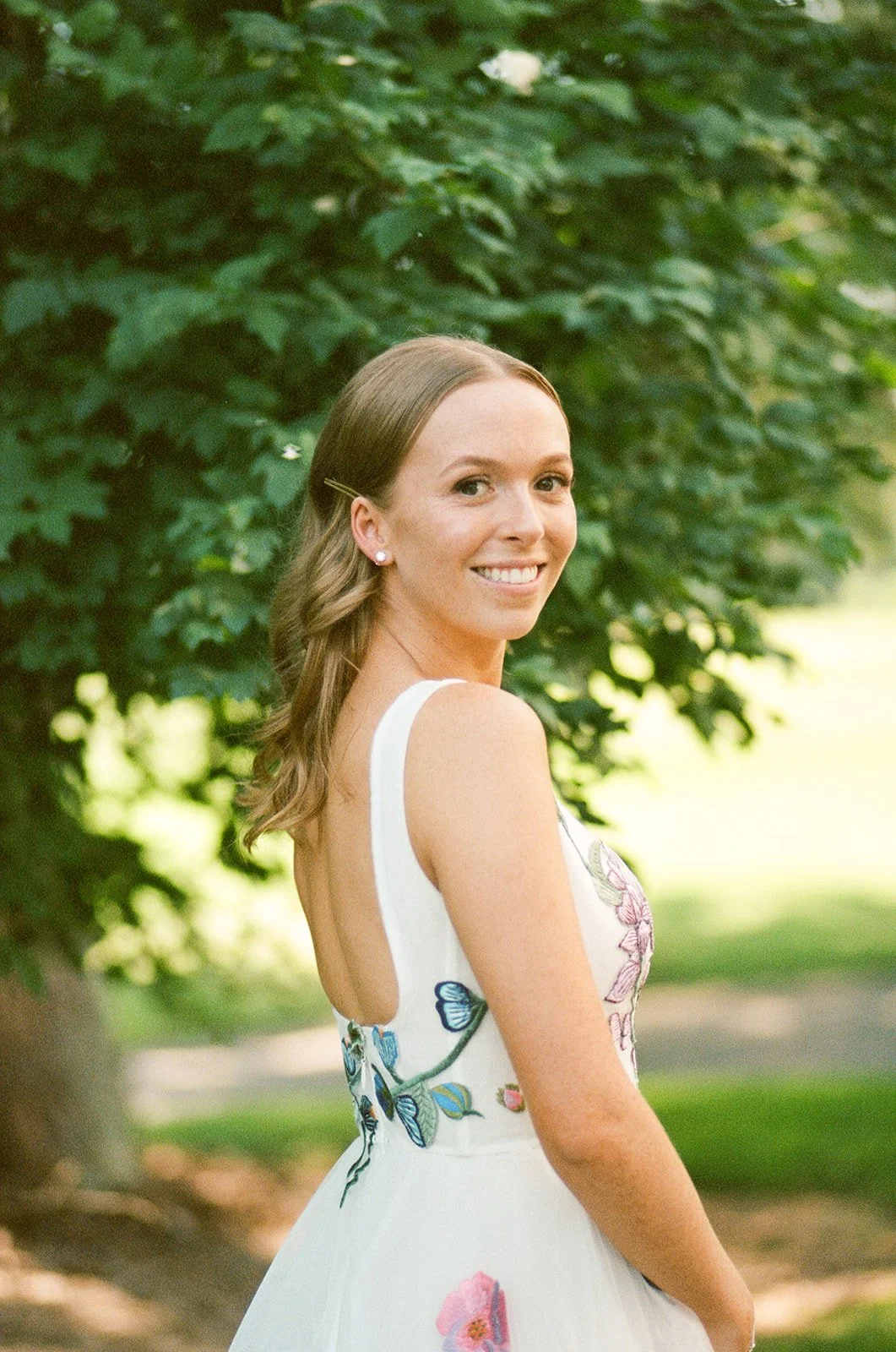22-0920-DanijelaWeddings-DanijelaGorley-MountBruno-Montreal-EmmaMolsonFredVennat-wedding-044.JPG