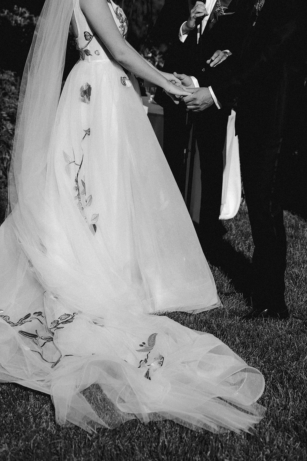 22-0920-DanijelaWeddings-DanijelaGorley-MountBruno-Montreal-EmmaMolsonFredVennat-wedding-071.JPG