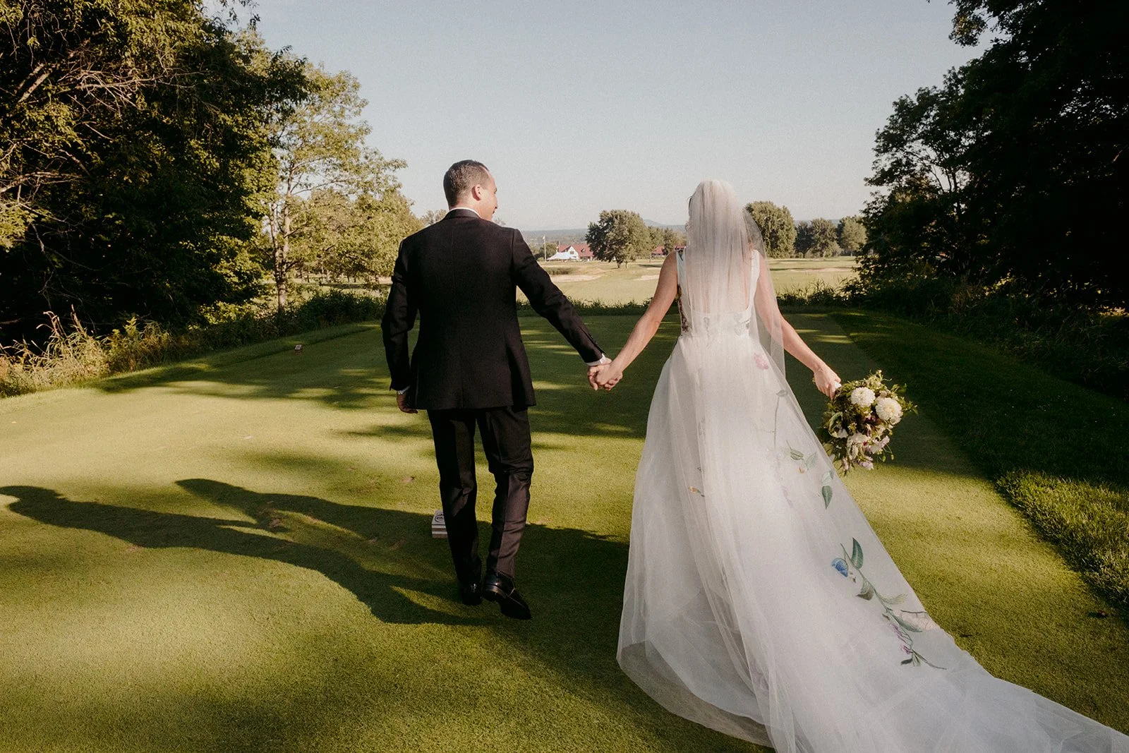22-0920-DanijelaWeddings-DanijelaGorley-MountBruno-Montreal-EmmaMolsonFredVennat-wedding-090.JPG