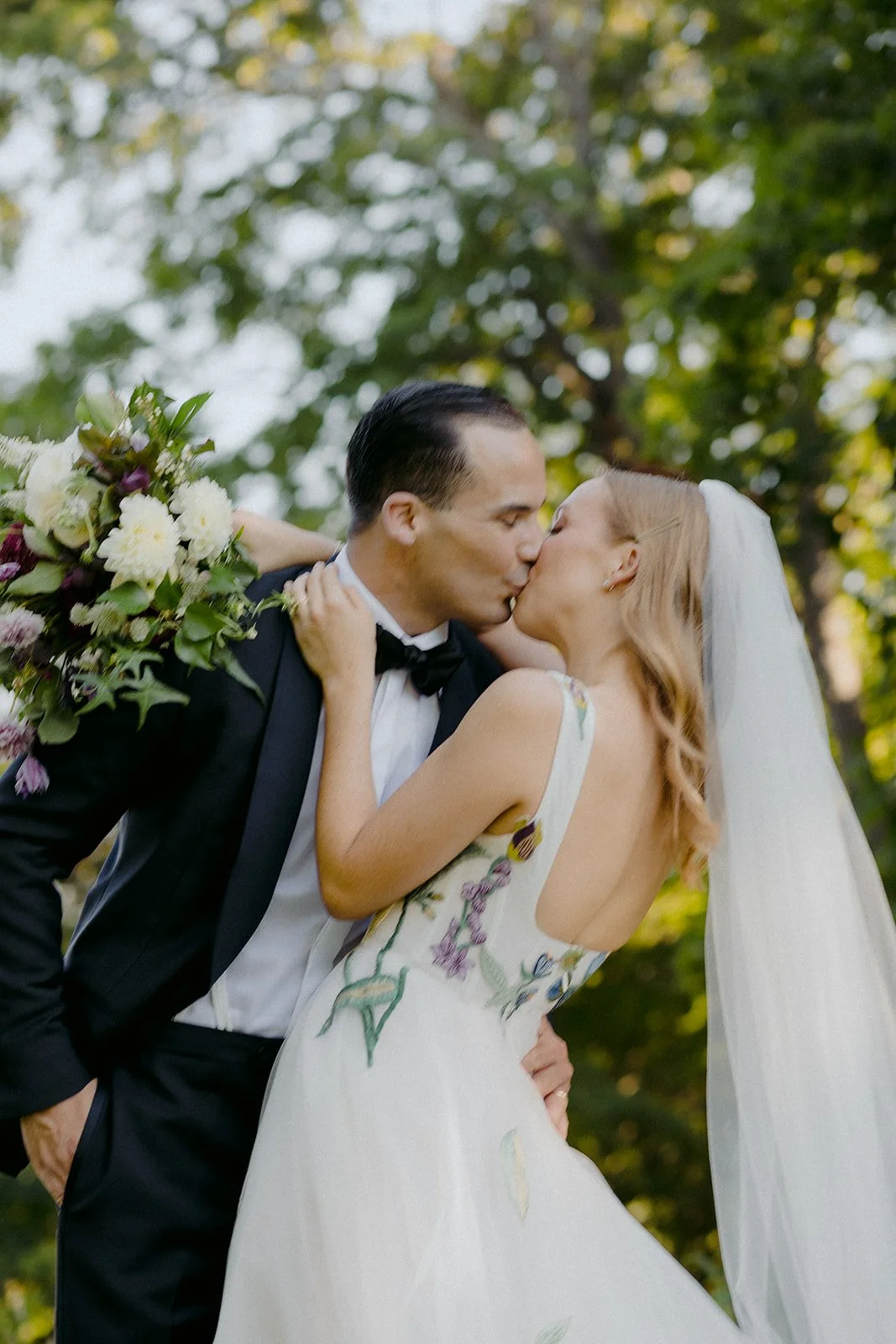 22-0920-DanijelaWeddings-DanijelaGorley-MountBruno-Montreal-EmmaMolsonFredVennat-wedding-093.JPG