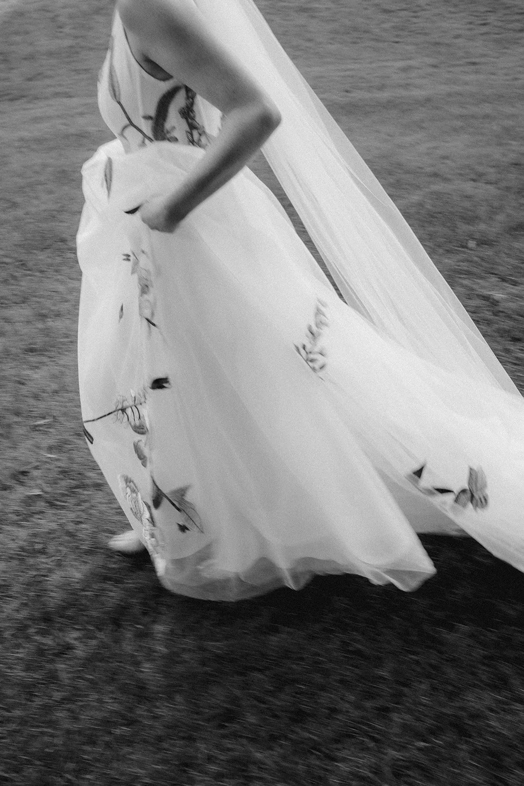 22-0920-DanijelaWeddings-DanijelaGorley-MountBruno-Montreal-EmmaMolsonFredVennat-wedding-099.JPG
