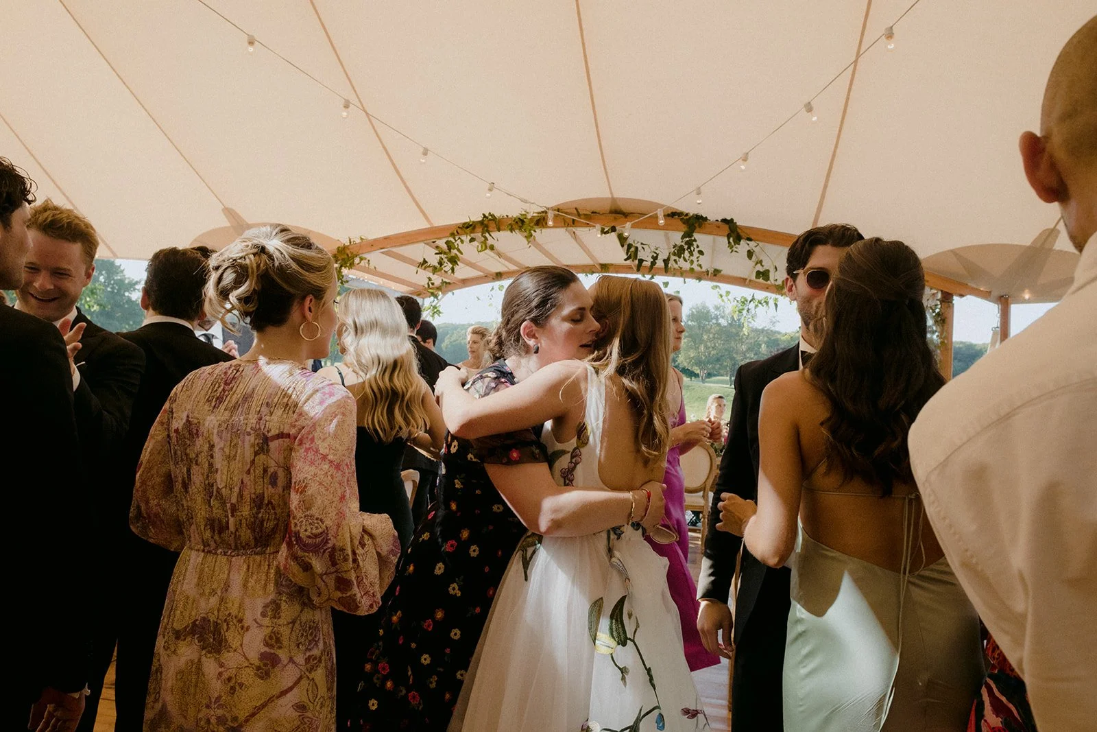 22-0920-DanijelaWeddings-DanijelaGorley-MountBruno-Montreal-EmmaMolsonFredVennat-wedding-133.JPG