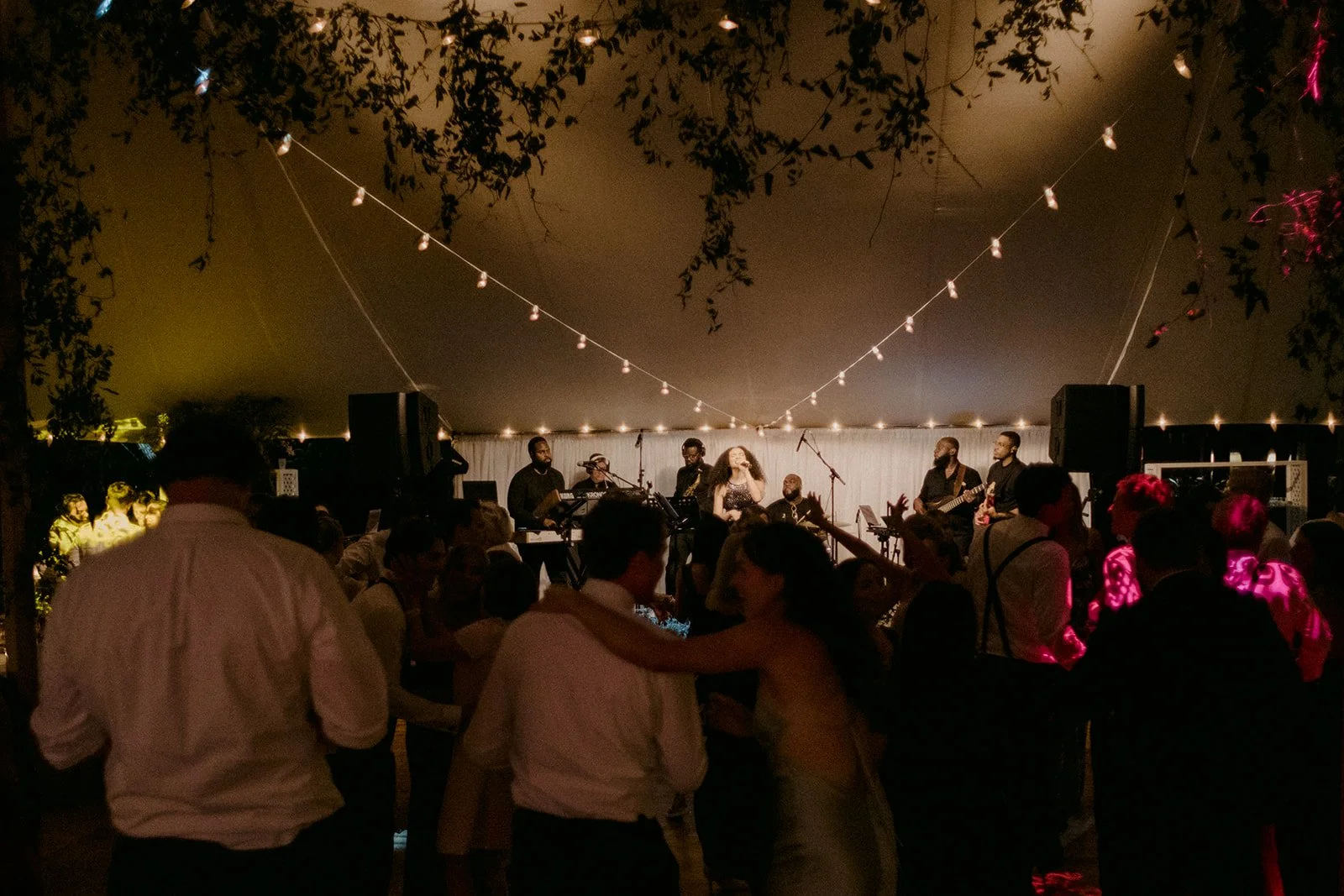 22-0920-DanijelaWeddings-DanijelaGorley-MountBruno-Montreal-EmmaMolsonFredVennat-wedding-198.JPG