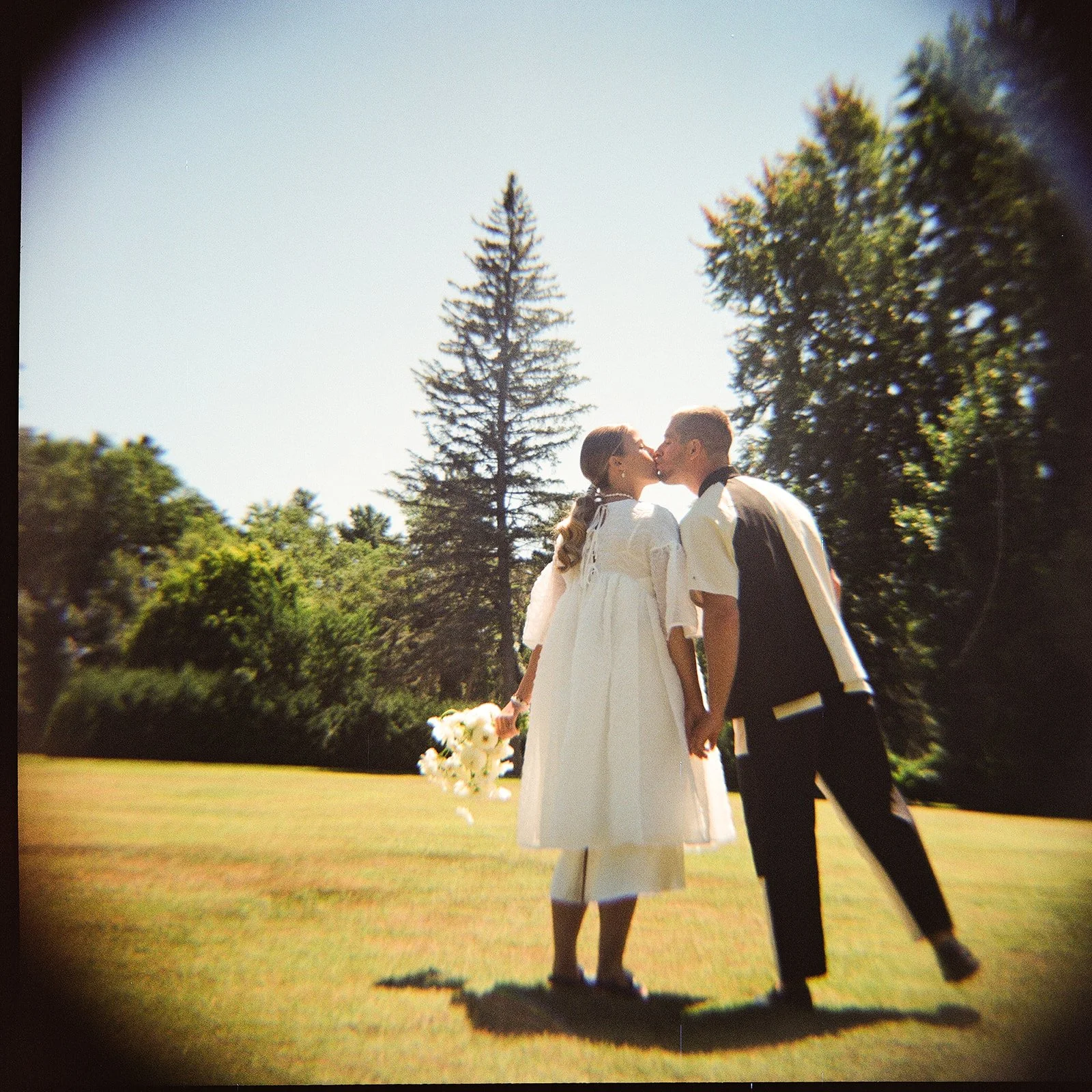 22-0812-DanijelaWeddings-DanijelaGorley-Ontario-StephZach-wedding-031.JPG