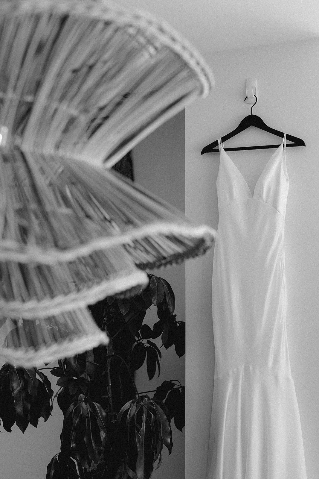 22-0521-DanijelaWeddings-DanijelaGorley-Burroughes-KatieMark-wedding-002.JPG