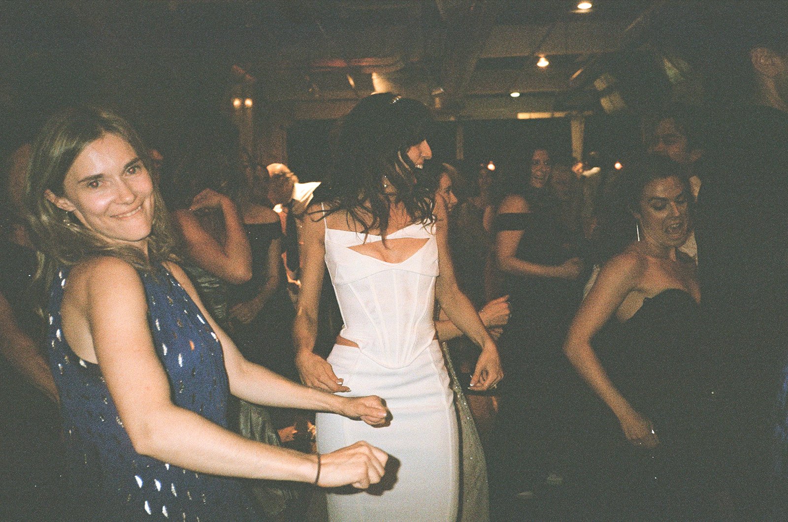 22-0521-DanijelaWeddings-DanijelaGorley-Burroughes-KatieMark-wedding-195.JPG