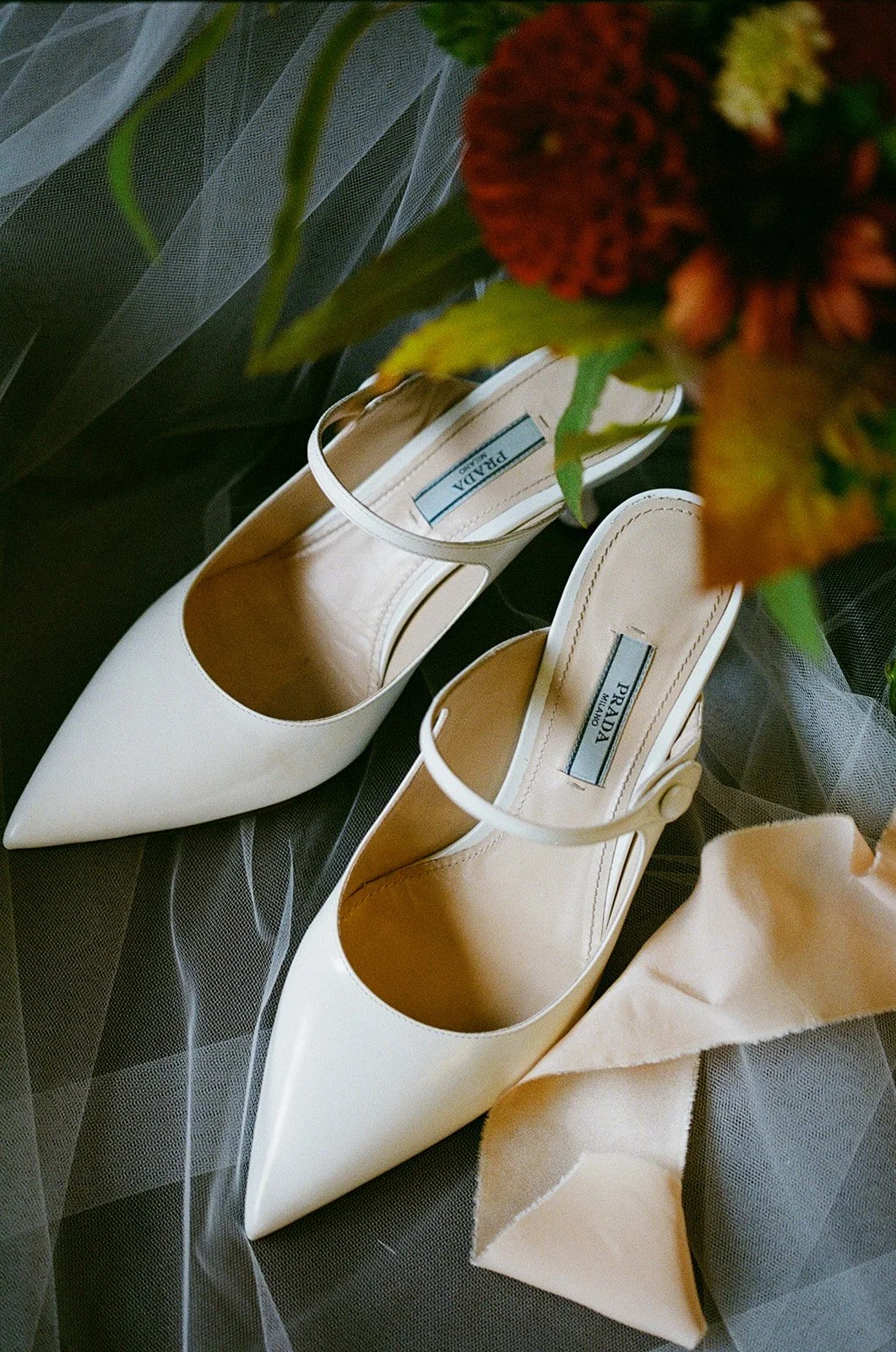 21-1022-DanijelaWeddings-DanijelaGorley-FairmontMontebello-AndreaMitch-wedding-009.JPG