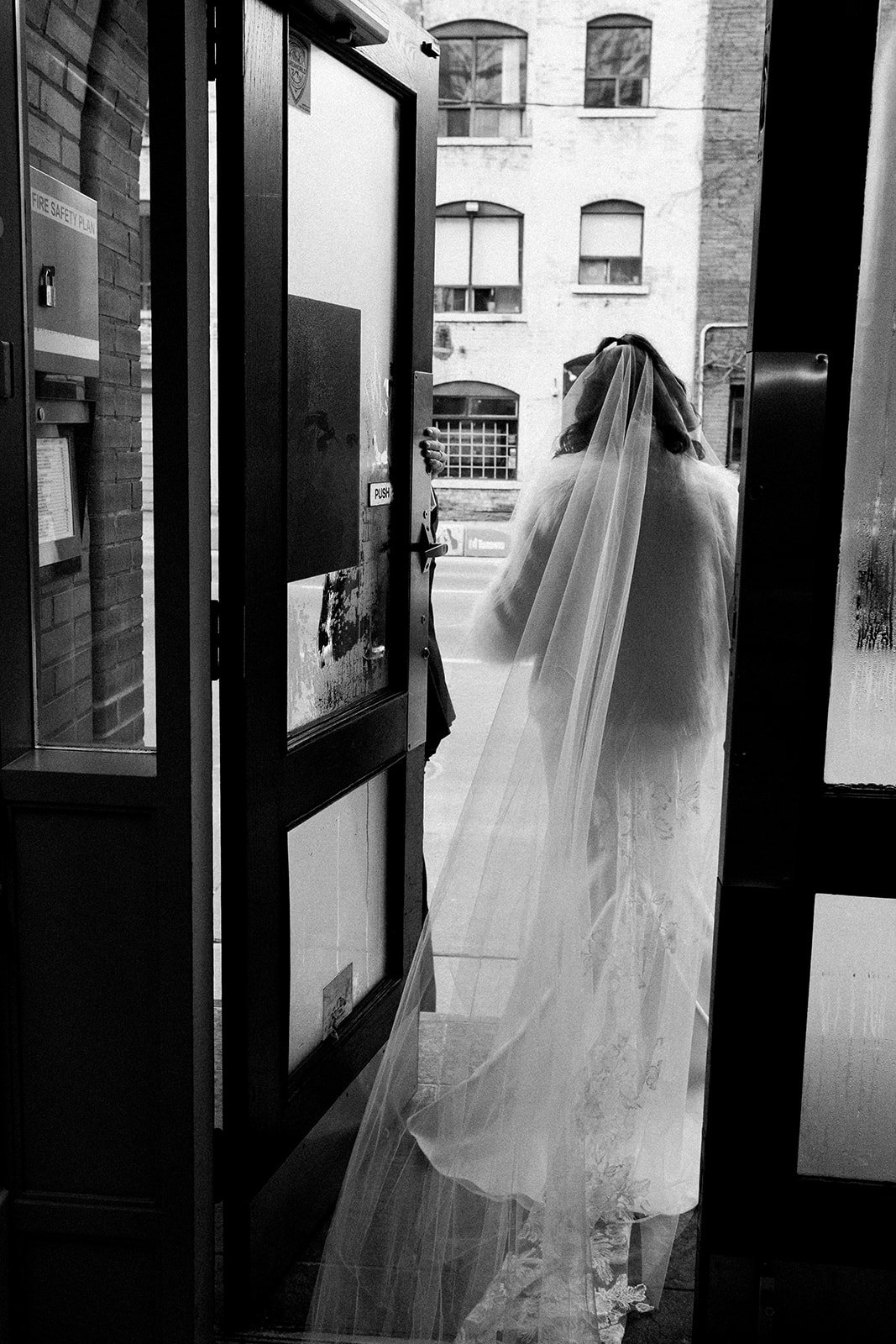 22-0107-DanijelaWeddings-DanijelaGorley-Bymark-JennJohn-wedding-048.JPG