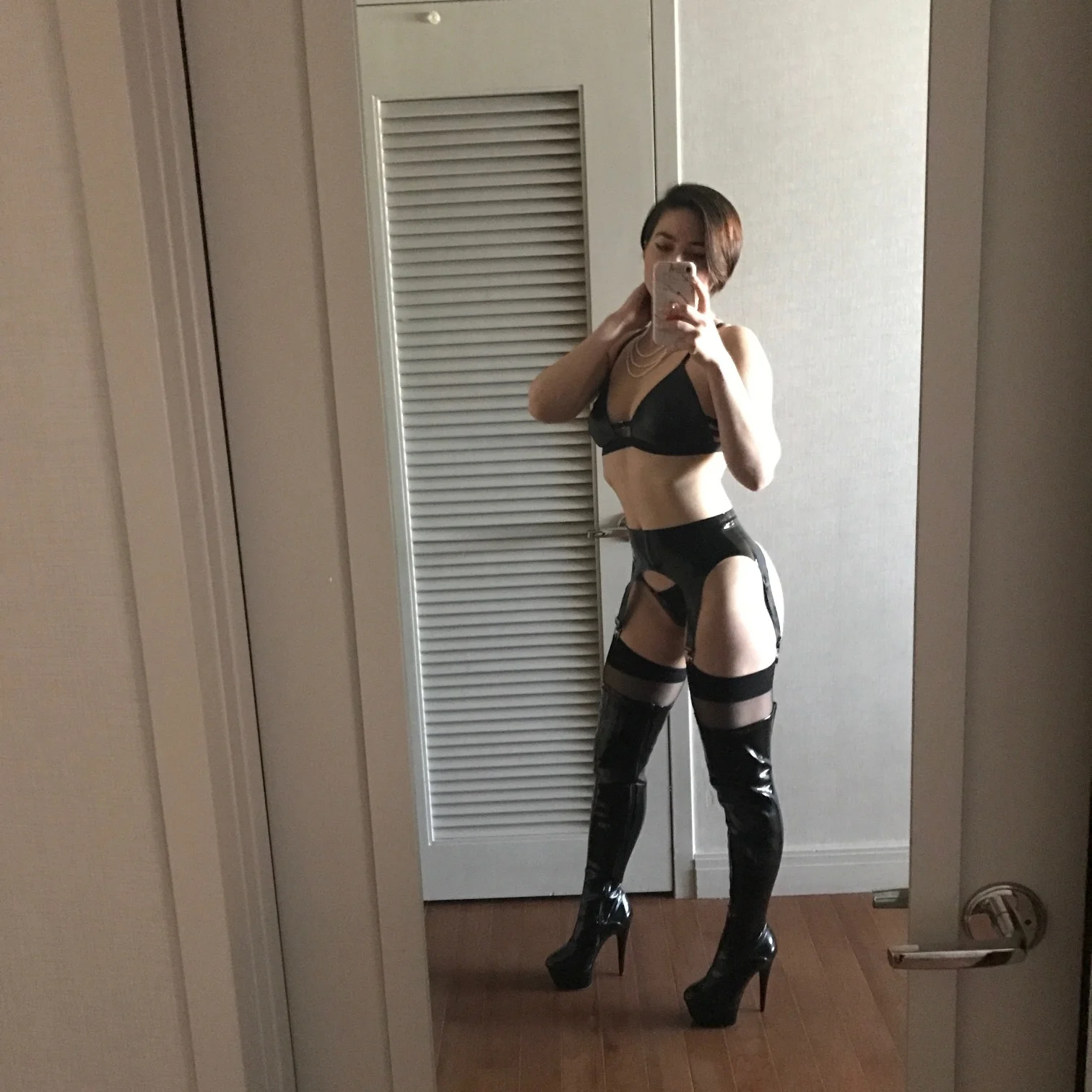 BostonDominatrix.jpg