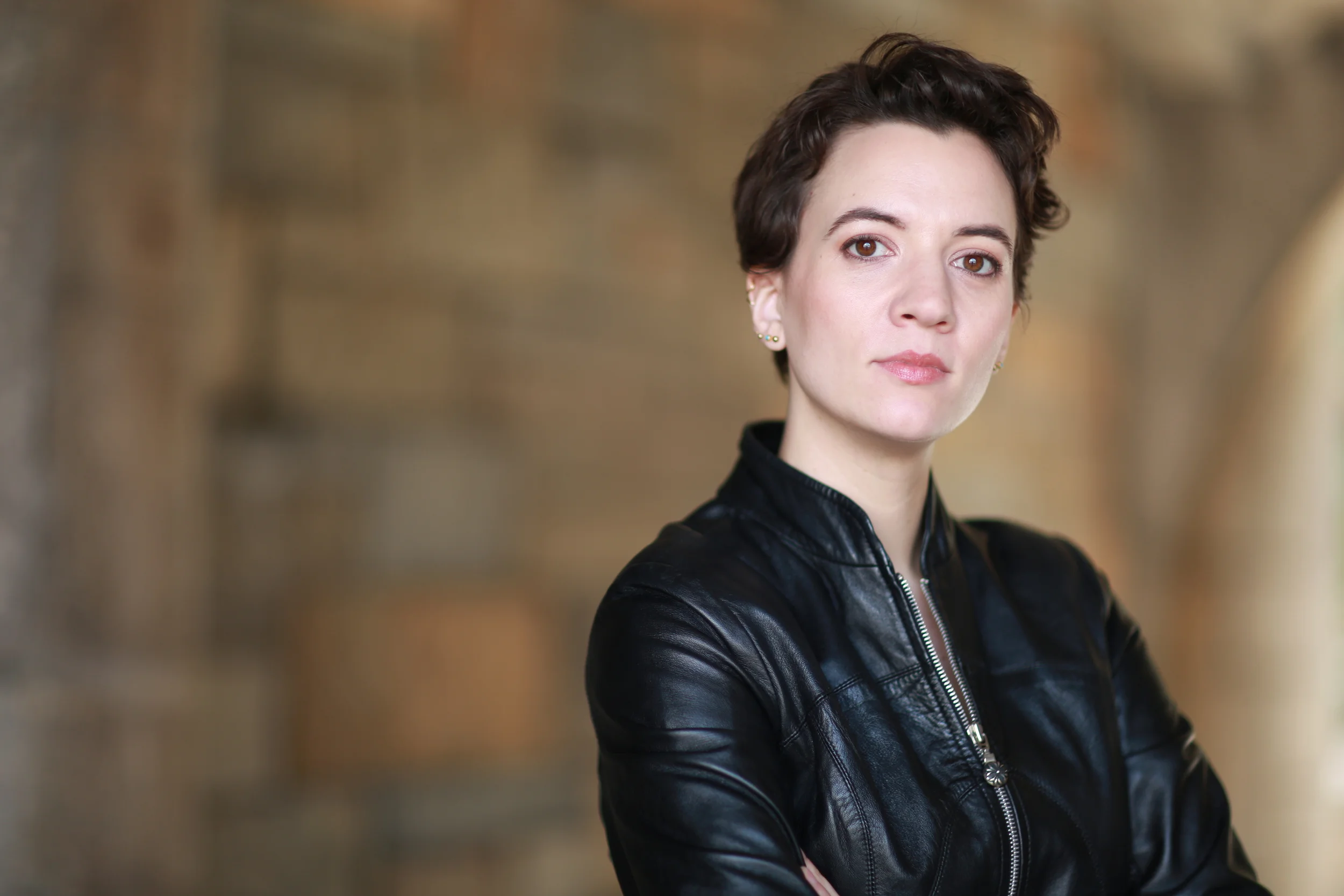 Headshot by Xanthe Elbrick