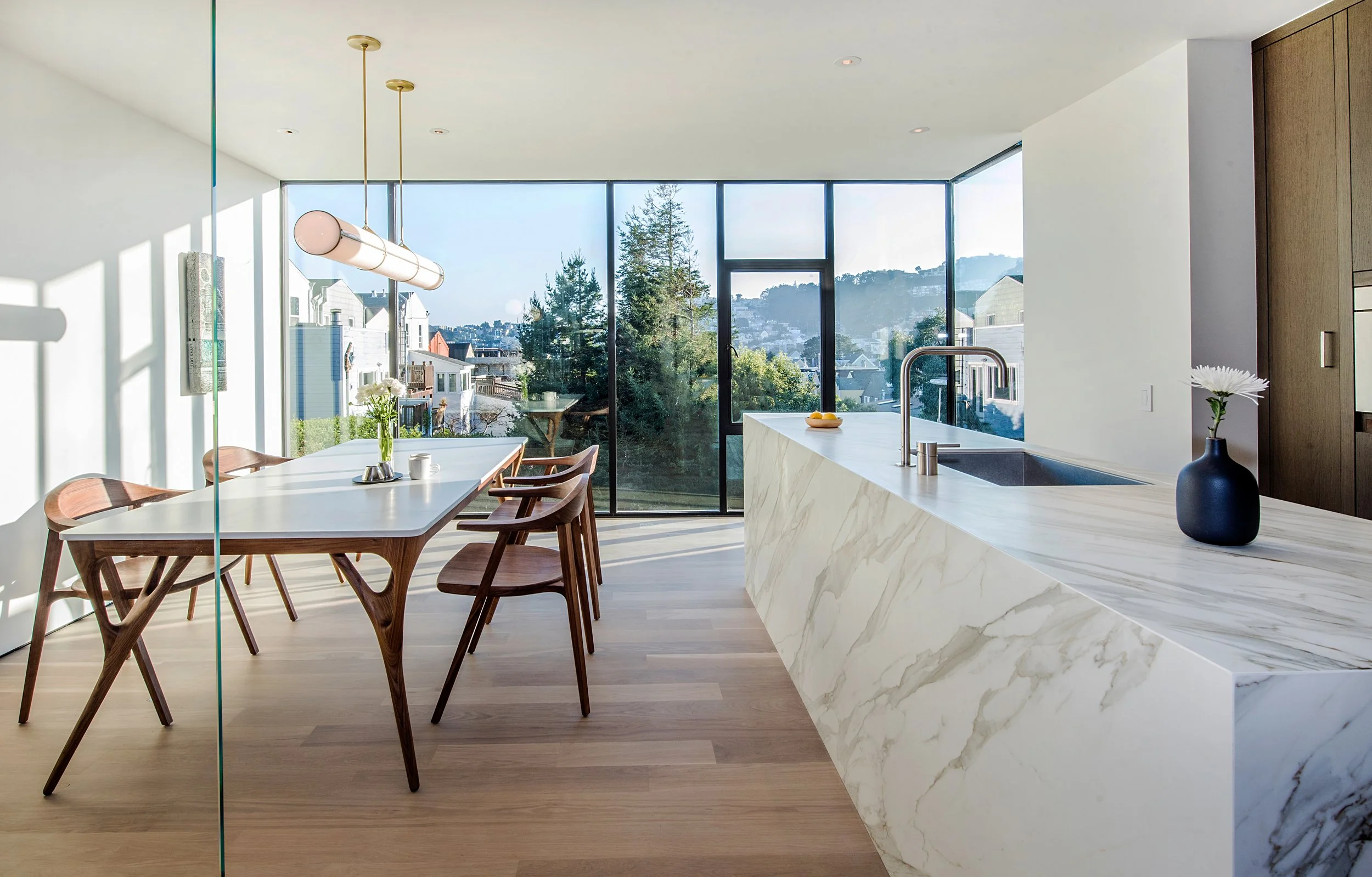 1514 22nd Street_kitchen.jpg