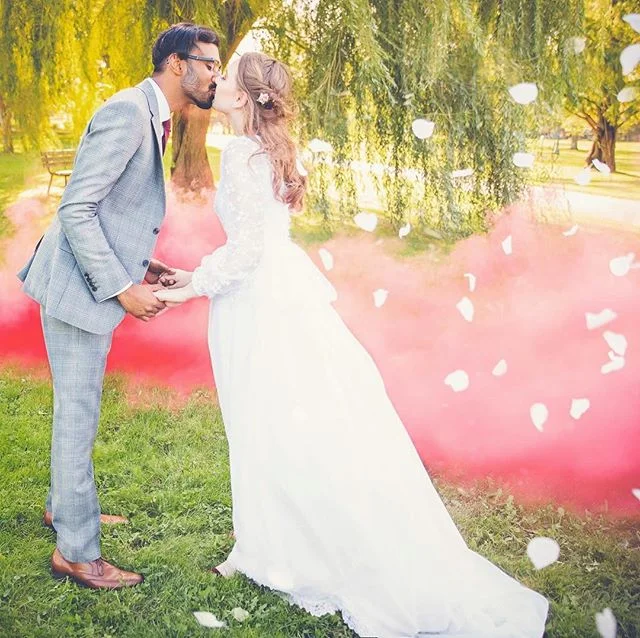 Excited to announce that I have signed with @beautifullifestudios and will be photographing weddings for 2018.