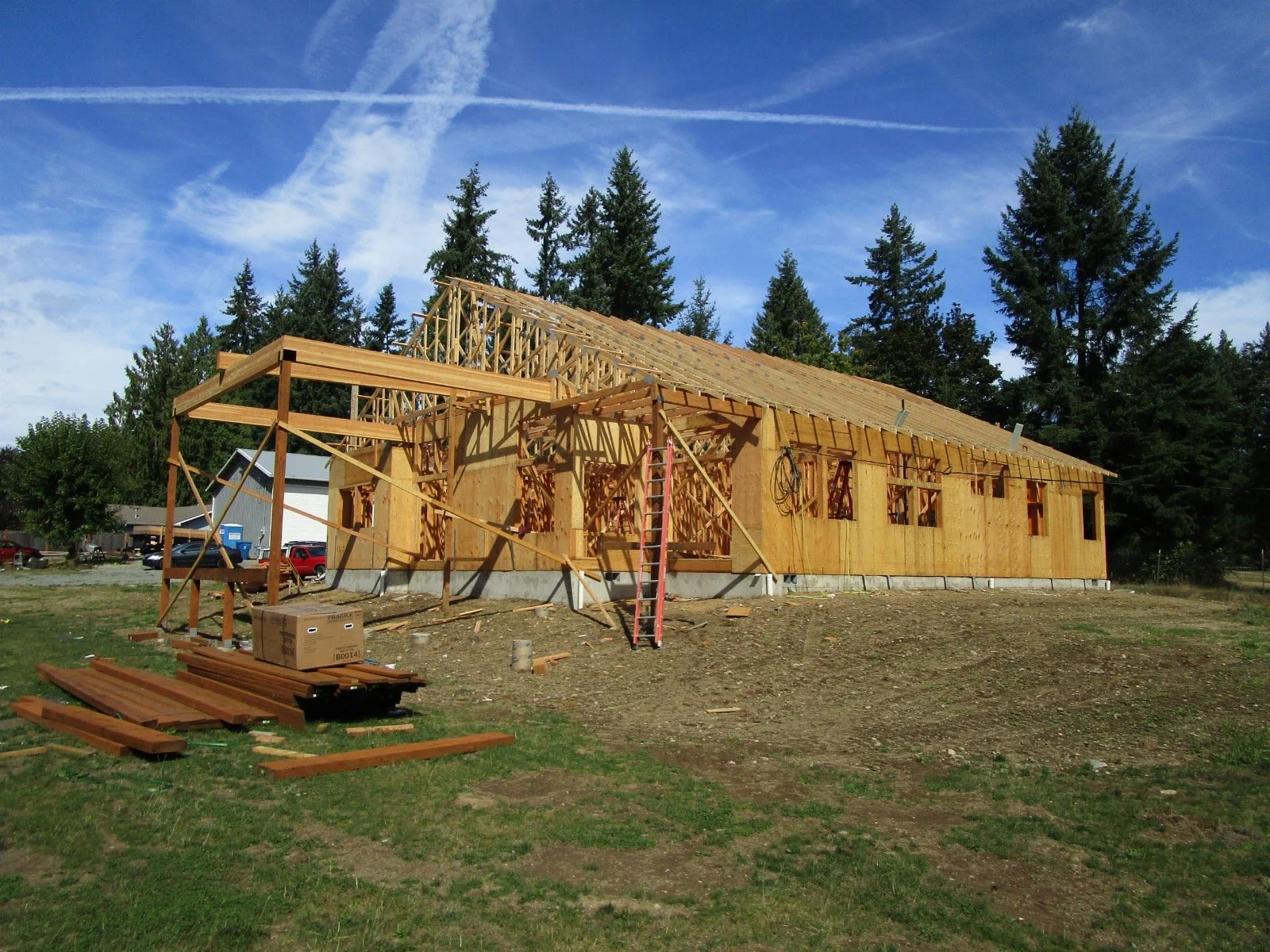 Roof trusses placed. Ready for plywood.