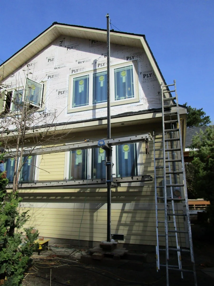 Siding going on.