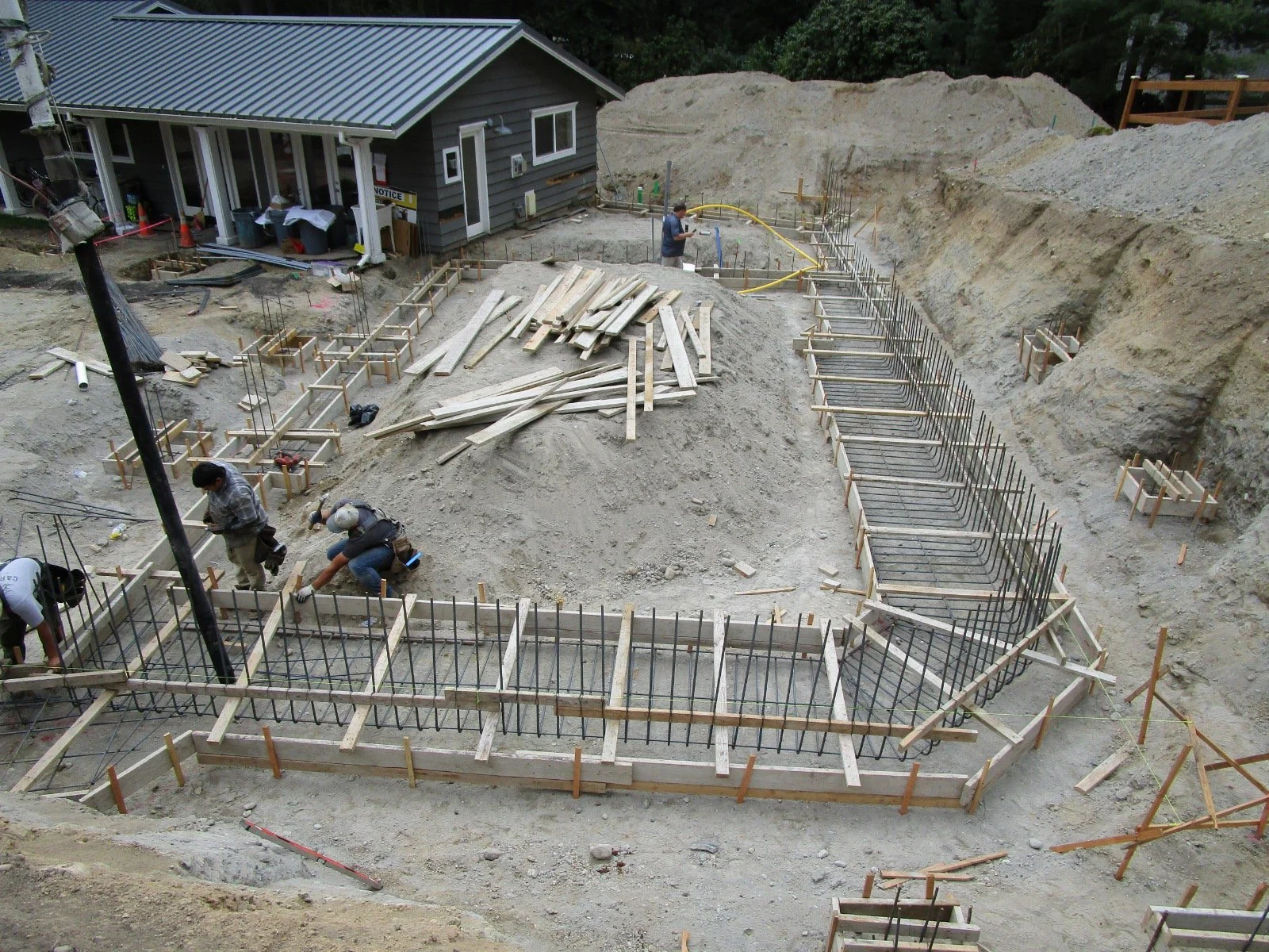 Large footings required for the eventual TALL retaining walls.