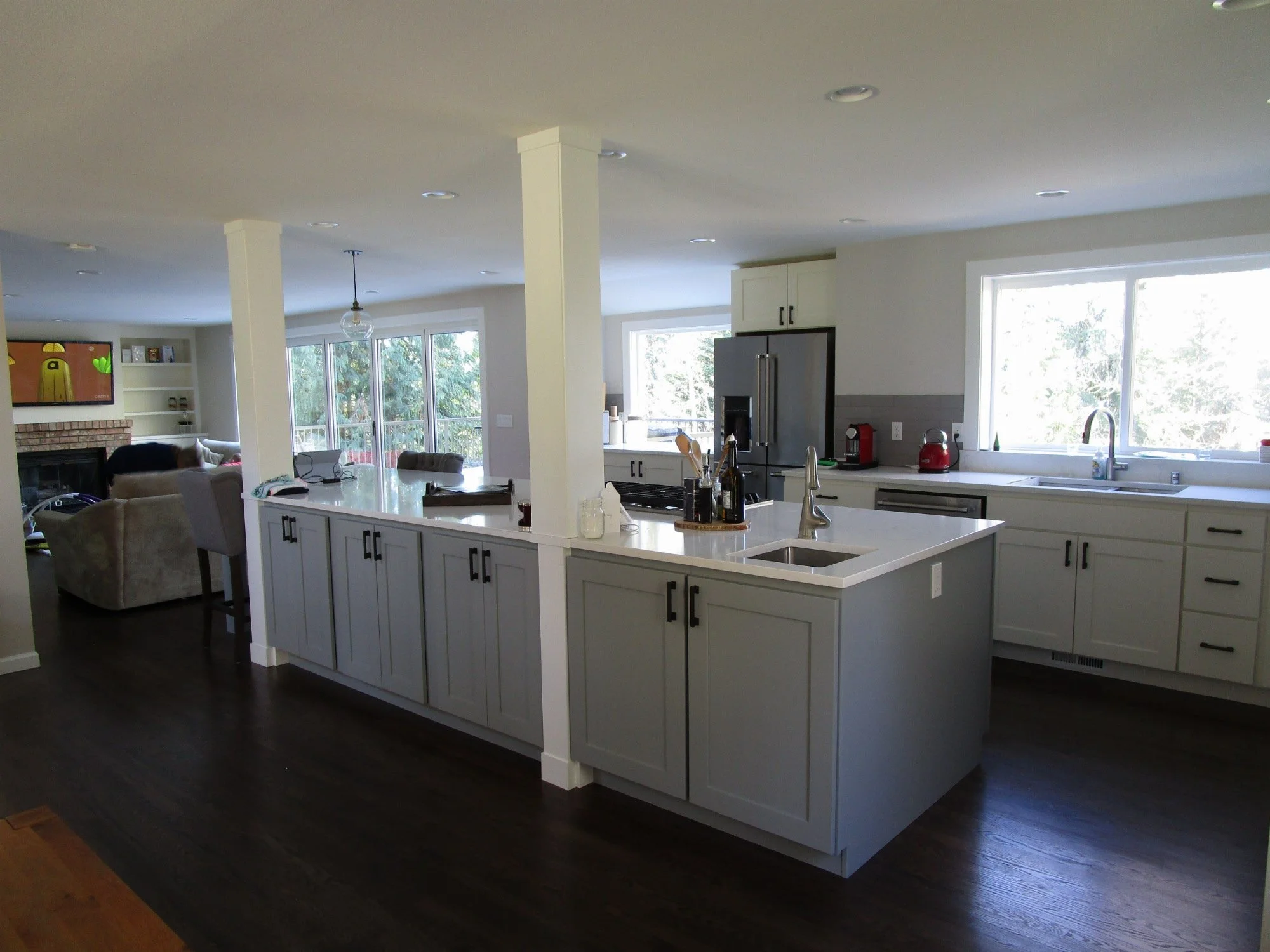 Kitchen area mostly completed.