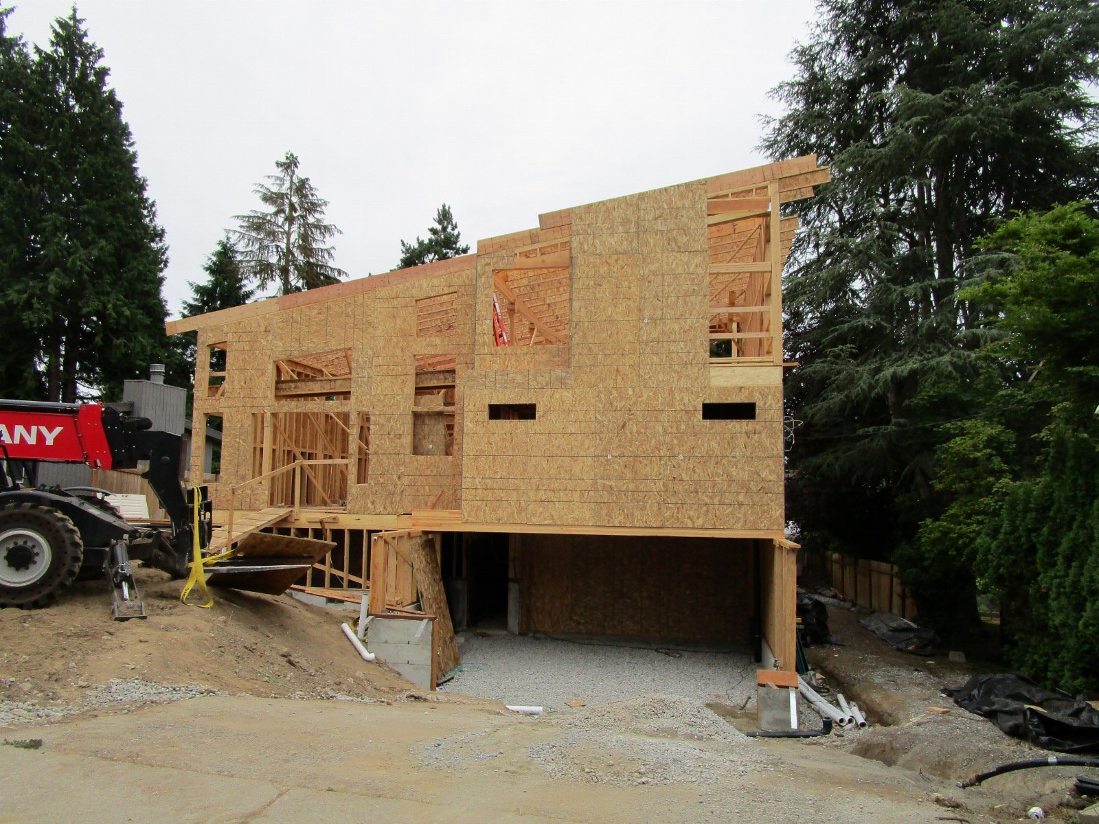 Front of house taking shape.