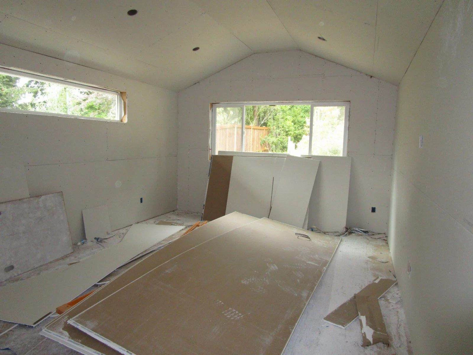Master bedroom getting sheet rock.