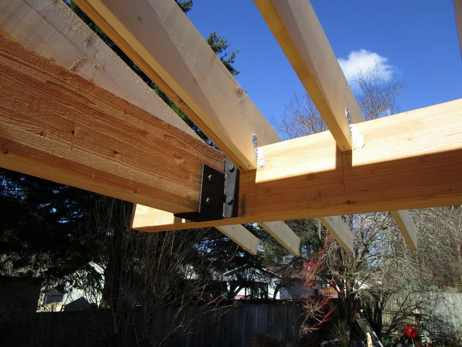 Special brackets to support the beams.