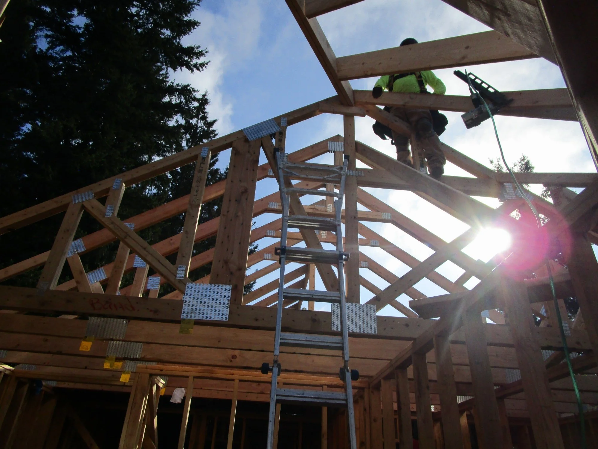 There's a big girder truss here that will also serve as an attic truss to put a new HVAC unit.