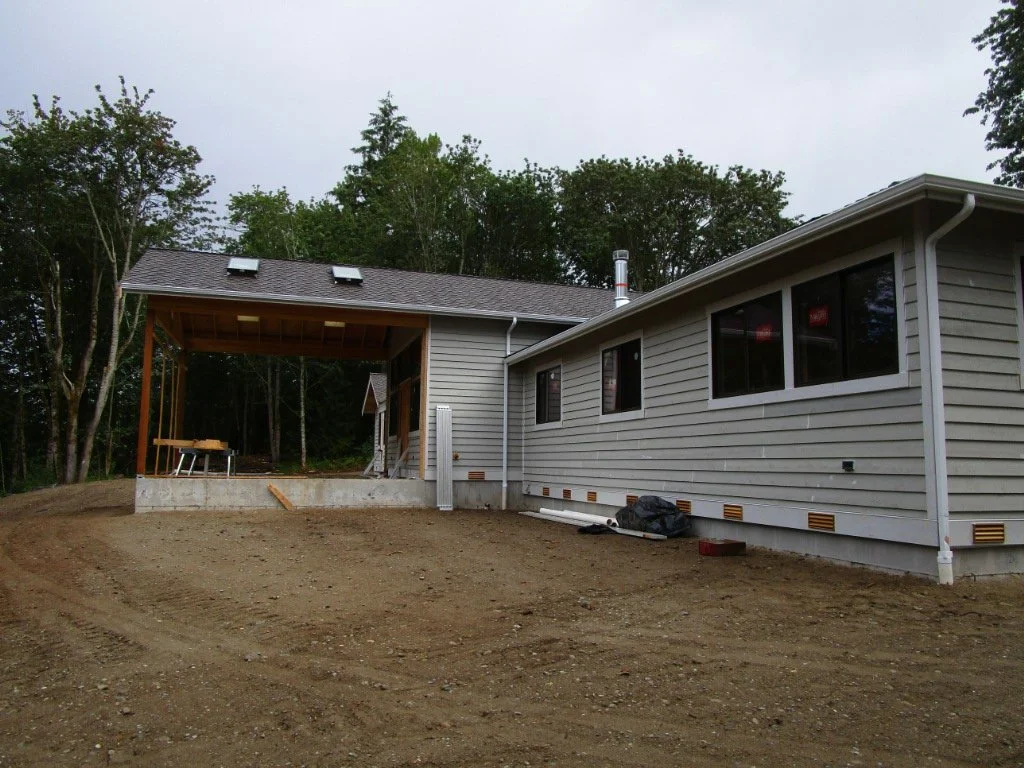 Rear cabana filling out nicely.
