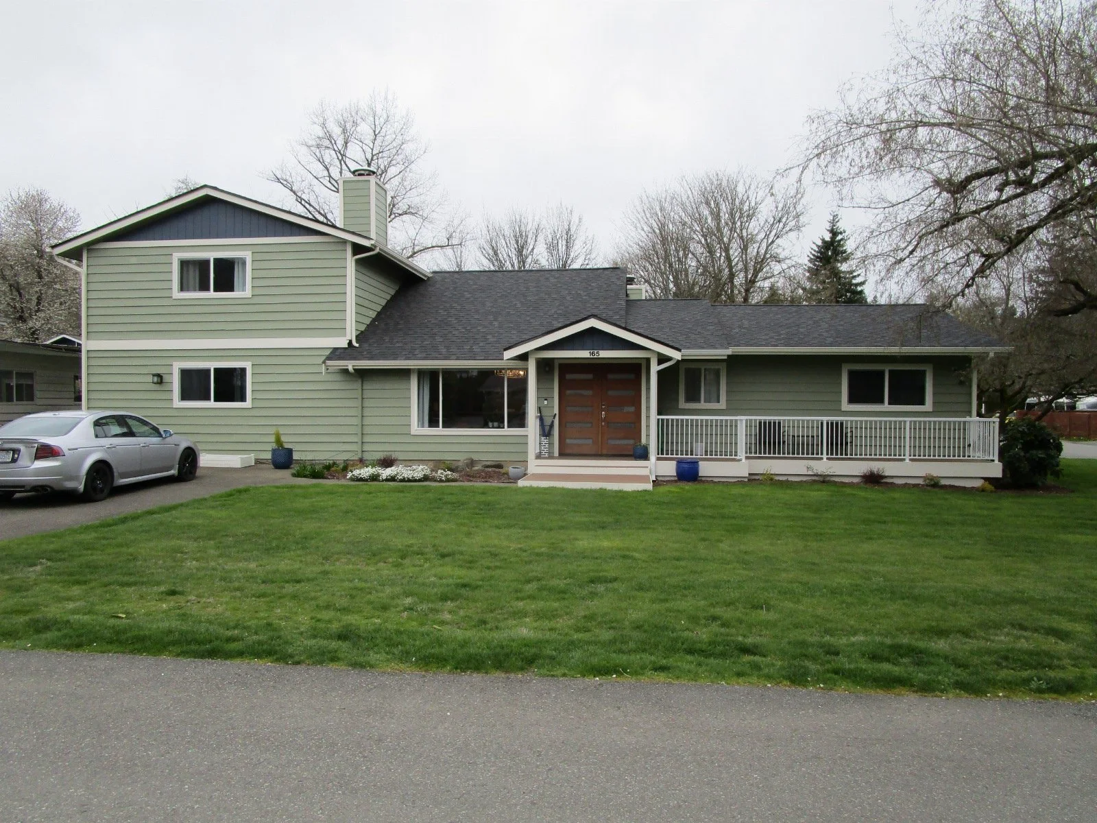 Outside we added a little covered roof at the entry. 