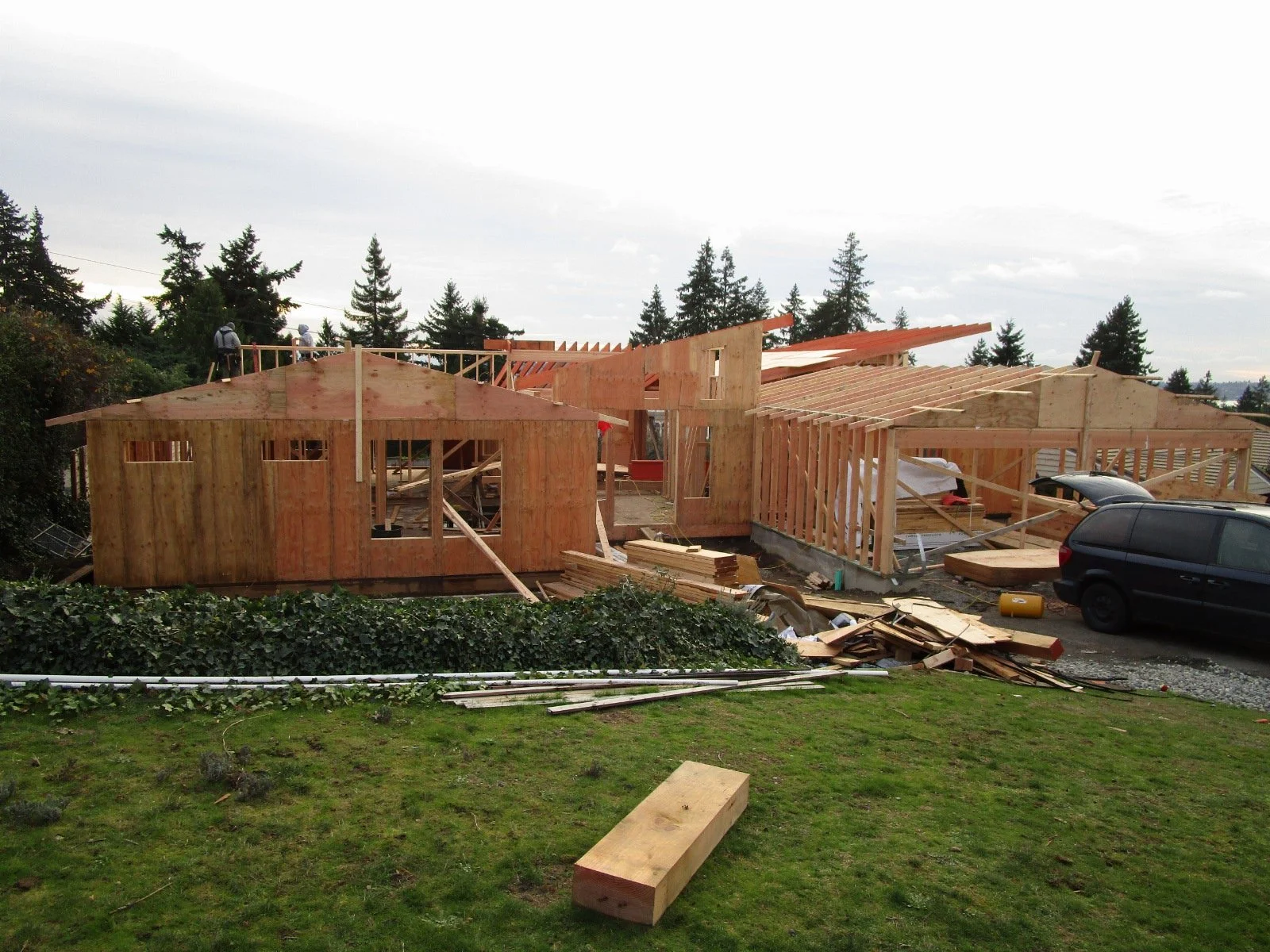 Roof framing coming along, one section at a time.