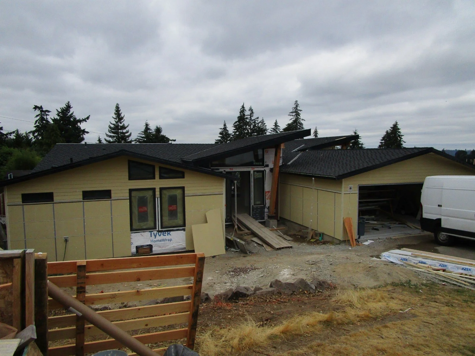 Exterior siding starting to go up