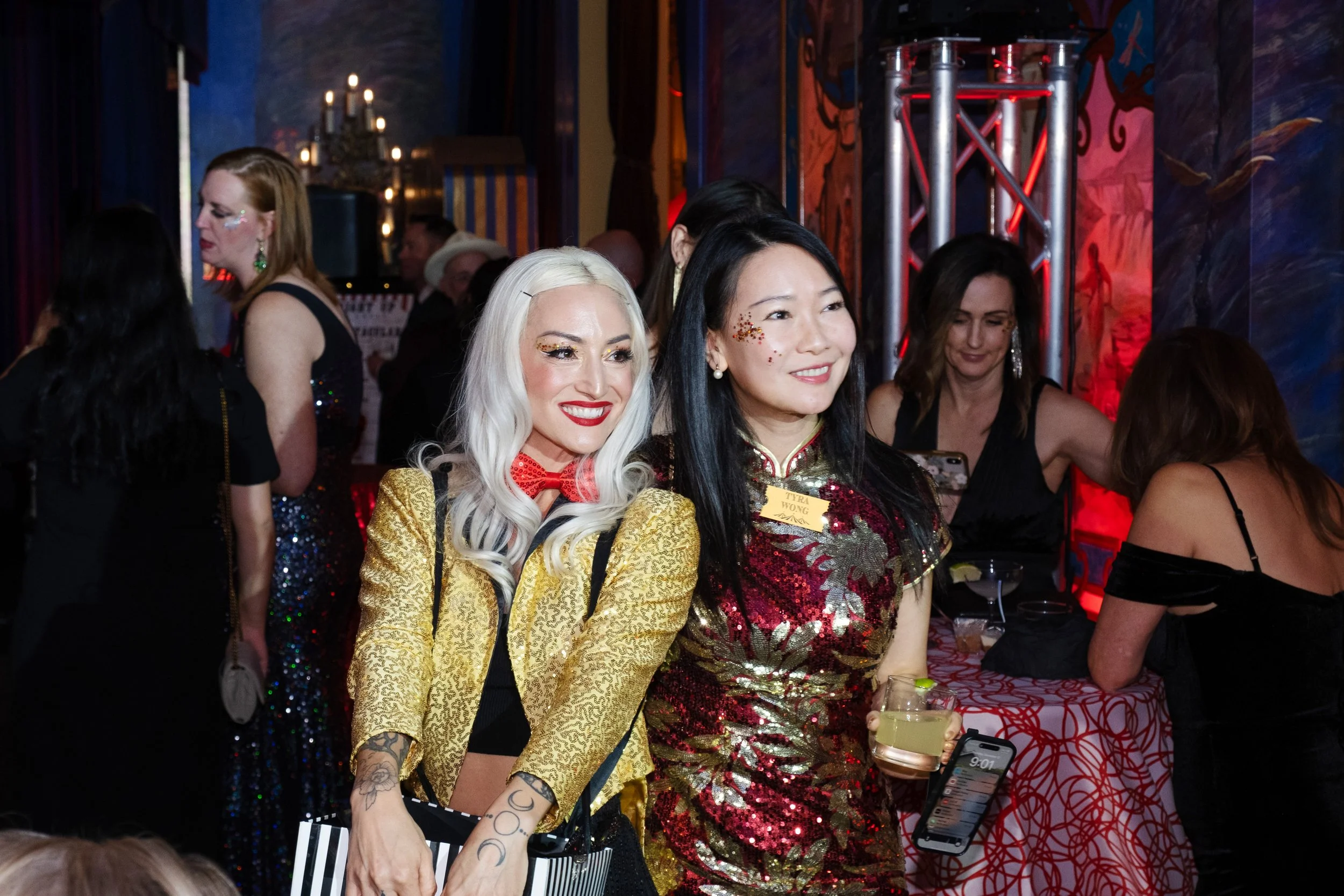 241212-EOHoliday-0274-BarbieHull.jpg