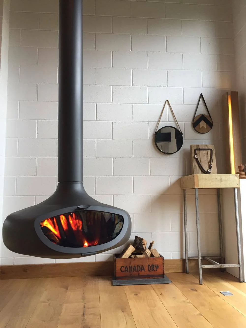 Suspended and bespoke wood burning fires - Firemaker.co.uk