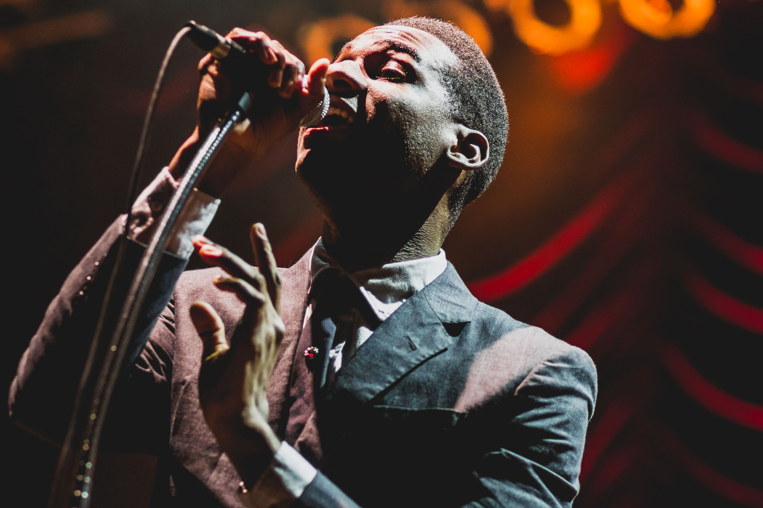 Leon Bridges