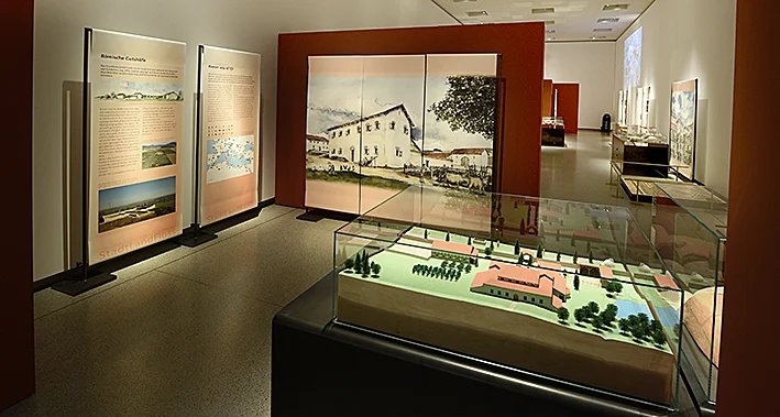 Stadt Land Fluss Blick in Ausstellung  15.JPG