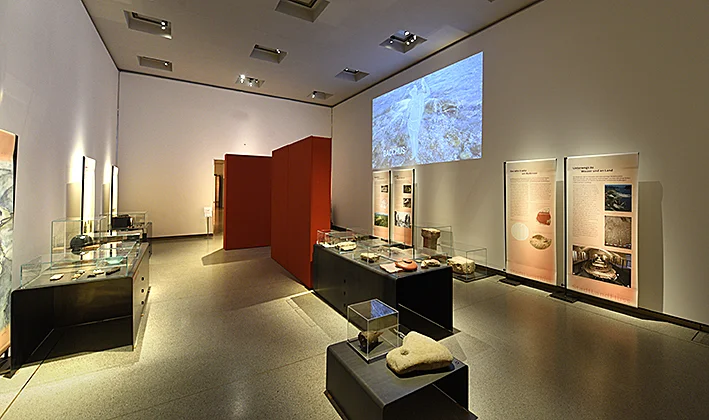 Stadt Land Fluss Blick in Ausstellung  28.JPG